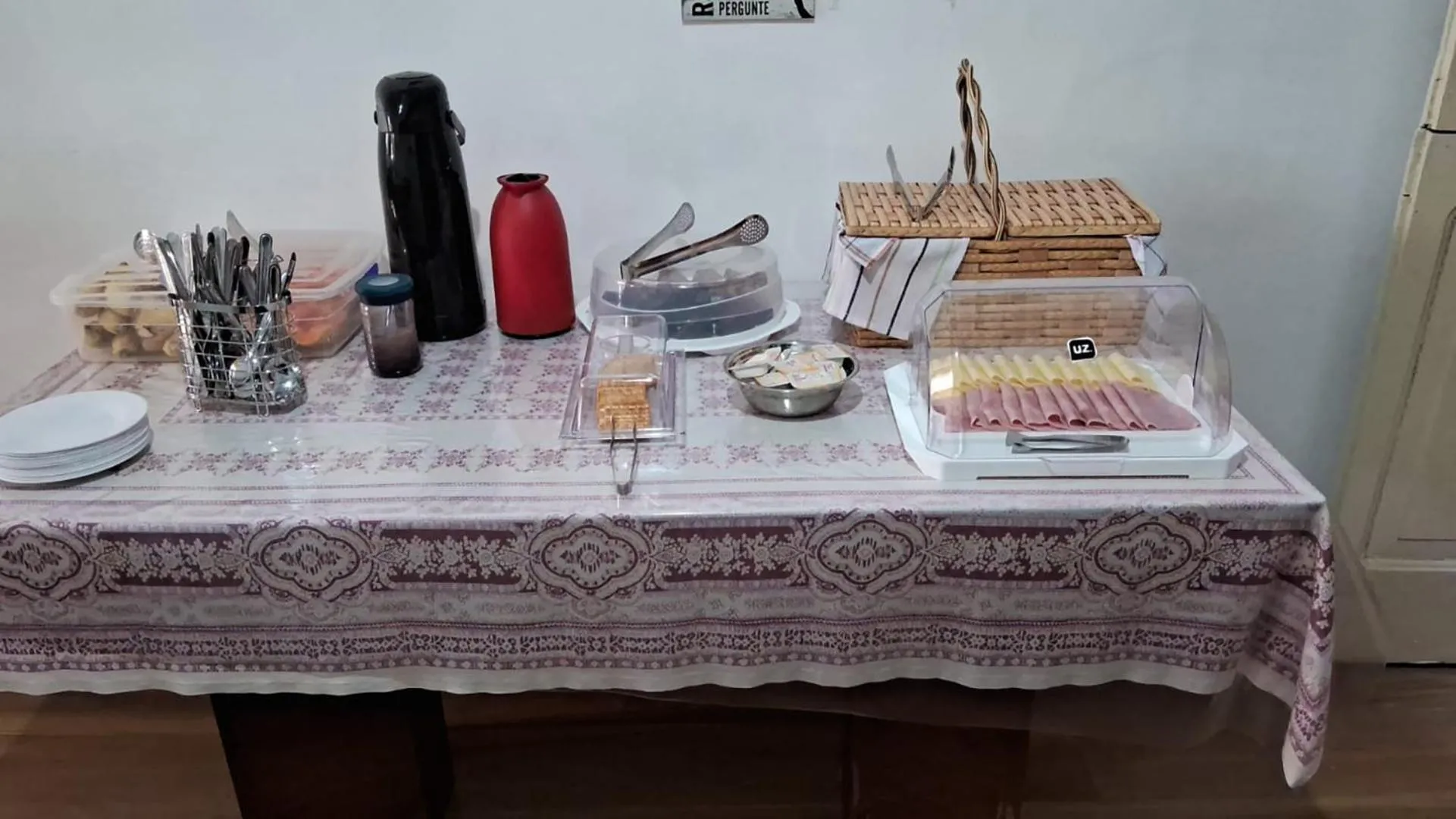 Kitchen or kitchenette in Rio Vibes Hostel - Hostel na Glória, AC, Social Vibe & Near Lapa