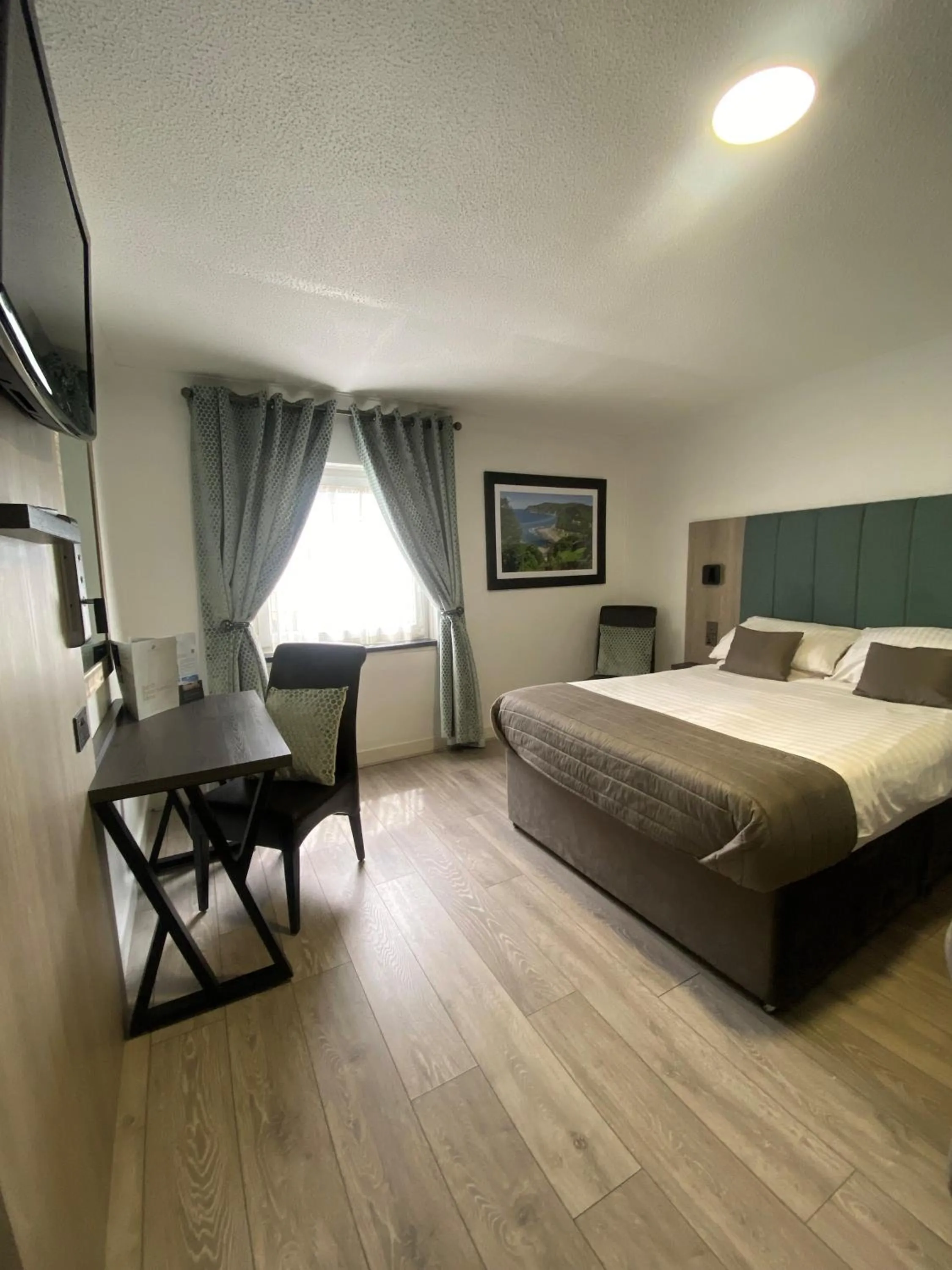 Bedroom, Bed in Durrant House Hotel