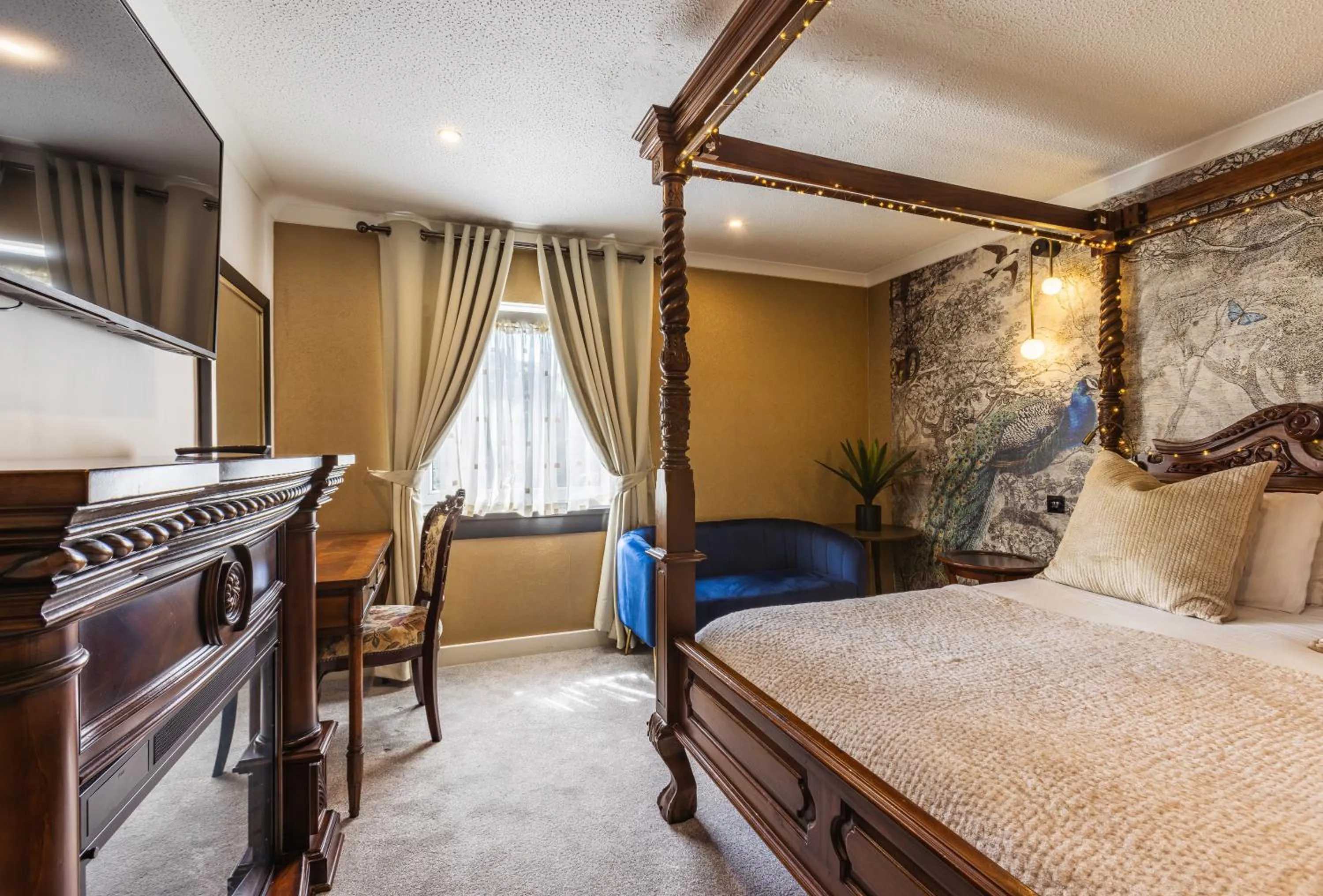 Bedroom, Bed in Durrant House Hotel