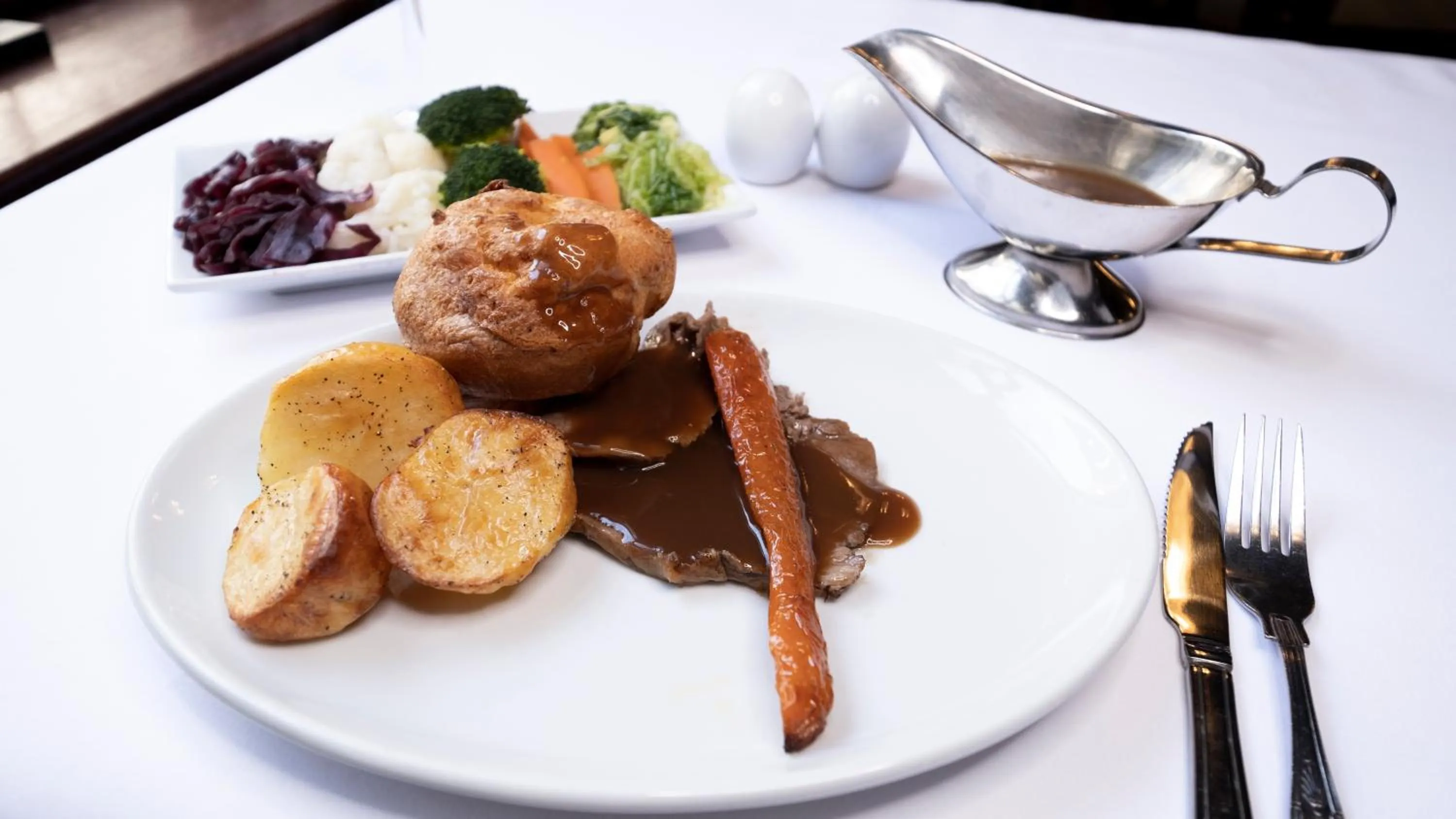 Food and drinks in Durrant House Hotel