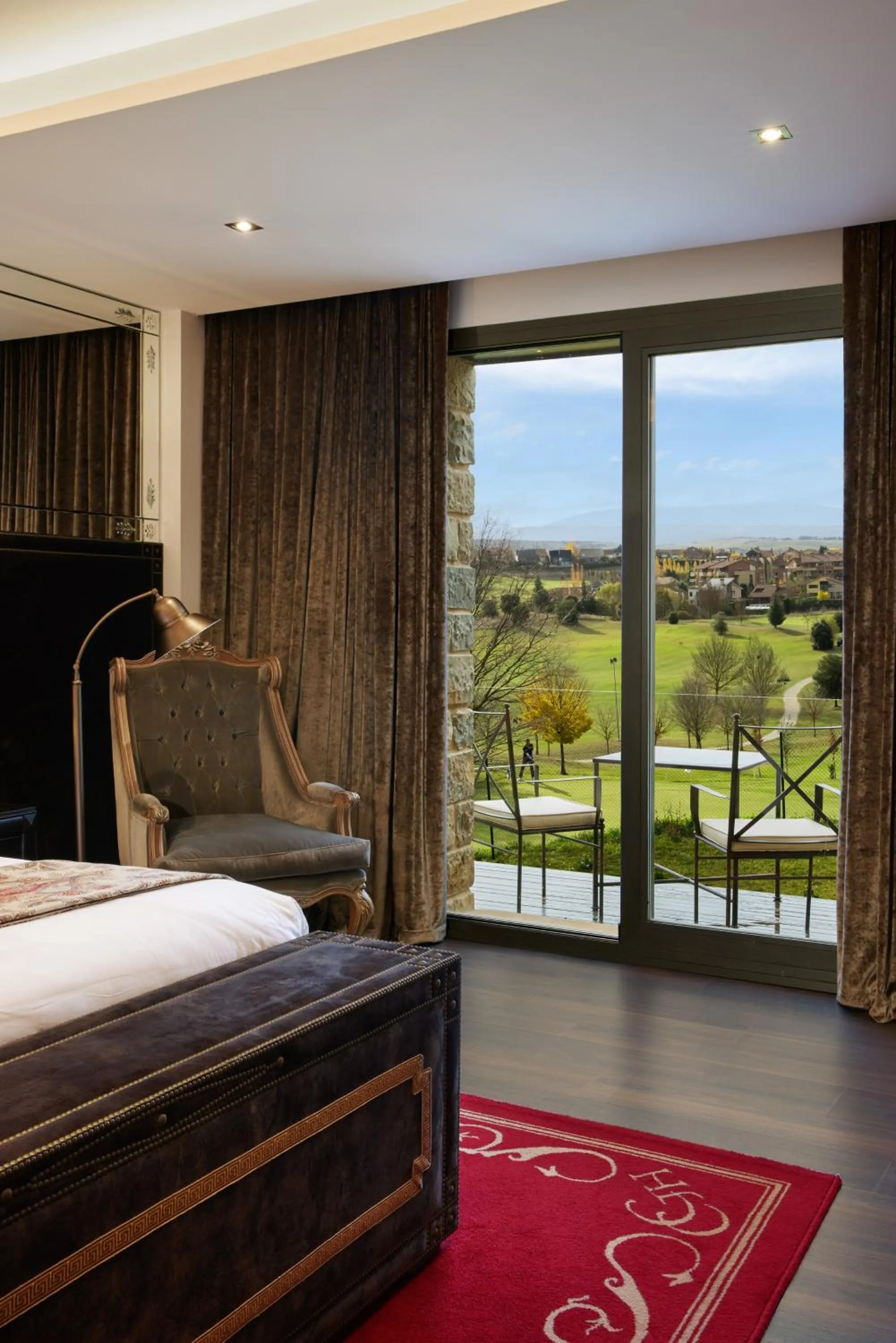 Bed in Hotel Castillo de Gorraiz&Spa