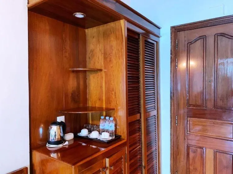 wardrobe in Dara Reang Sey Angkor Hotel