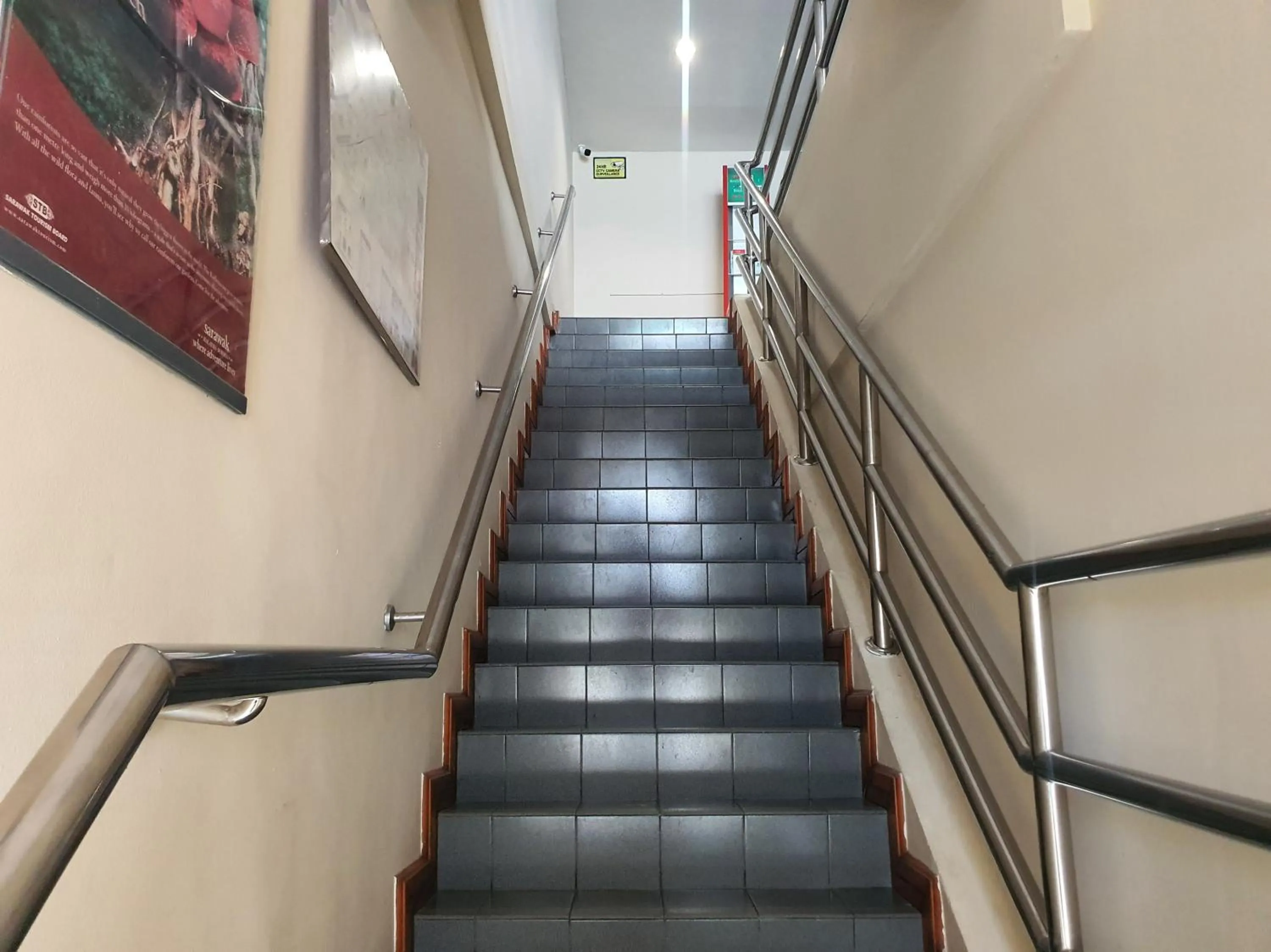 Lobby or reception in SPOT ON 90984 Gn Homestay