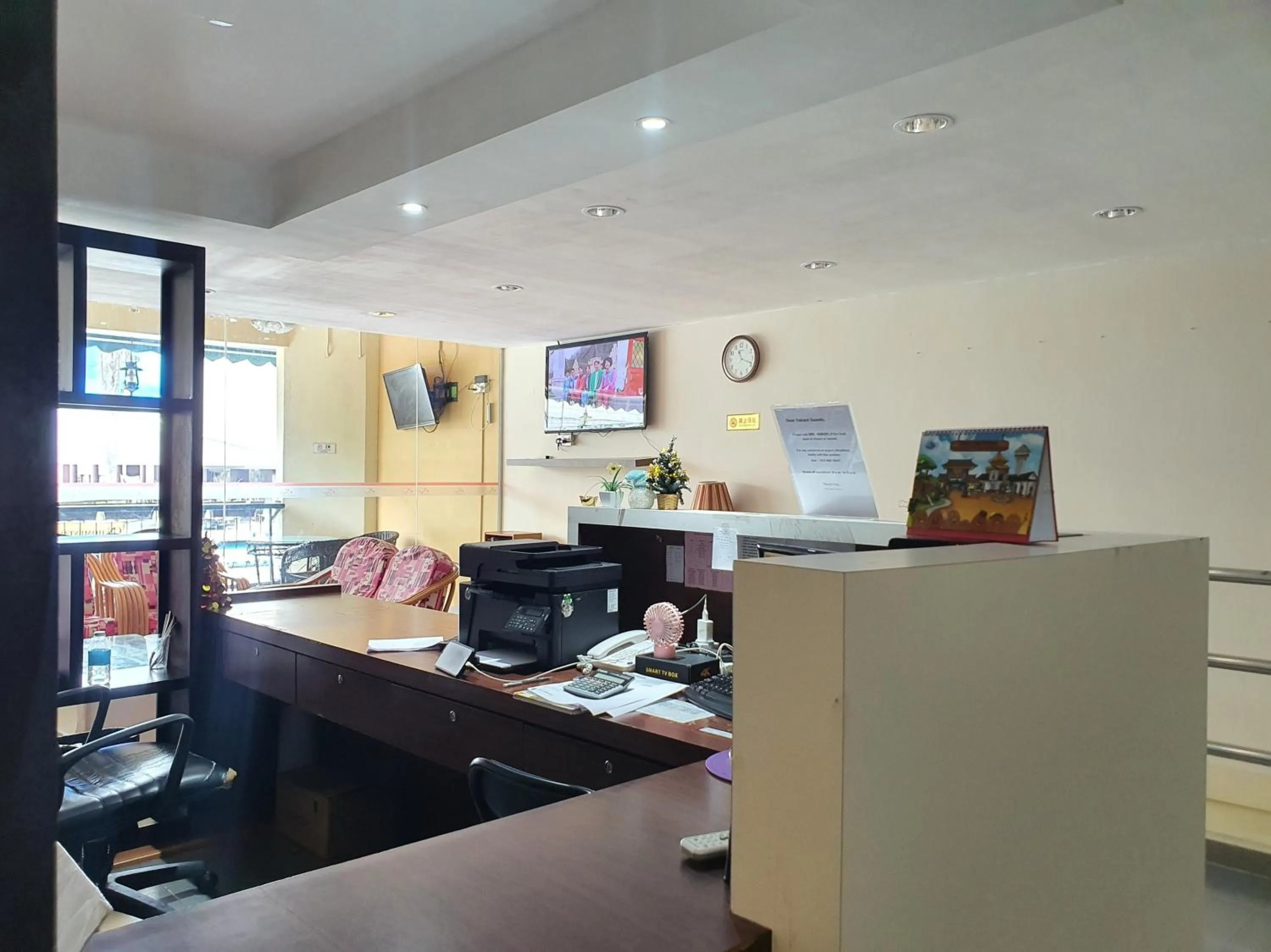 Lobby or reception in SPOT ON 90984 Gn Homestay