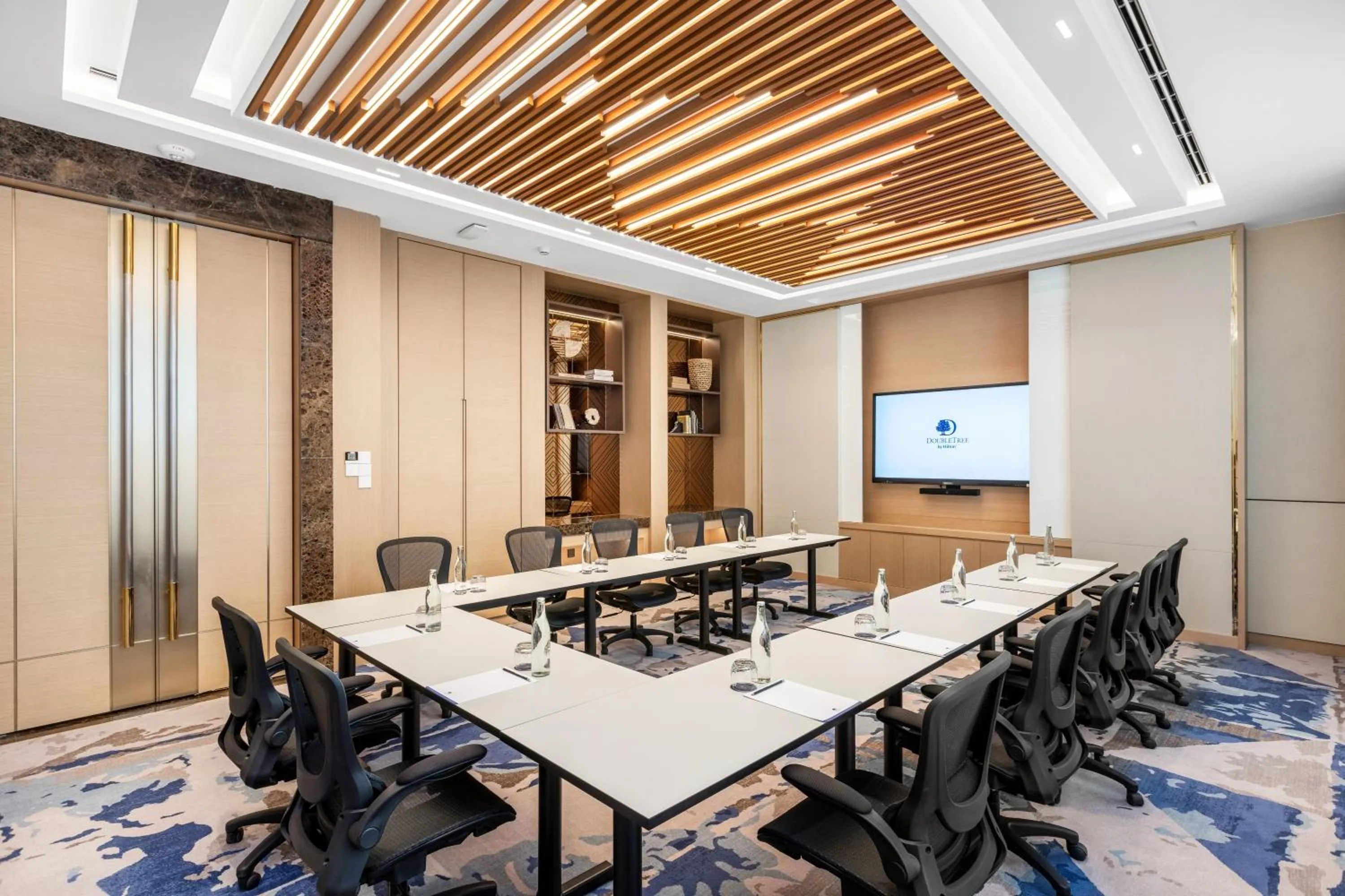 Meeting/conference room in DoubleTree by Hilton Vientiane