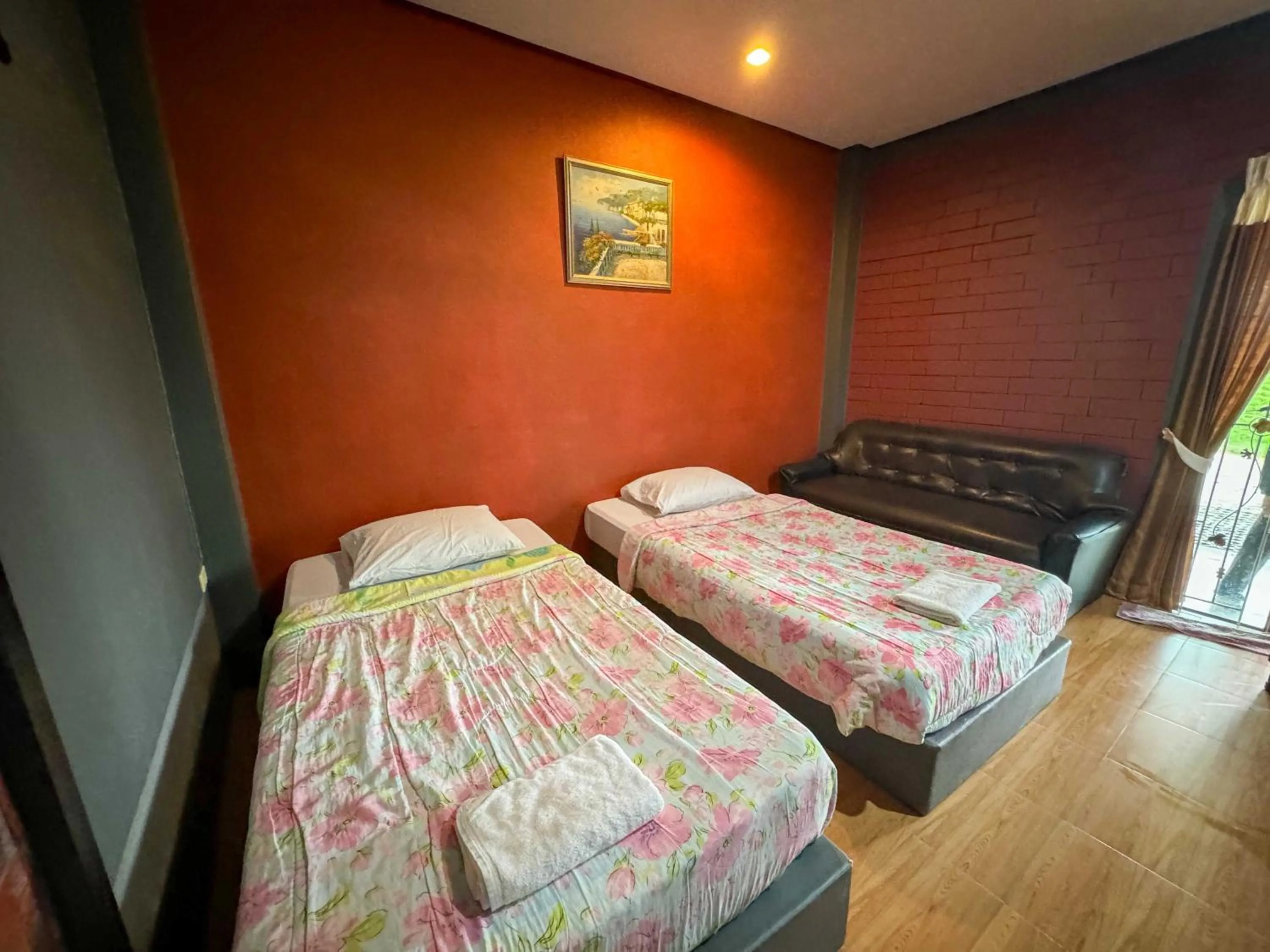 Bedroom, Bed in Suree Garden Resort & Karaoke