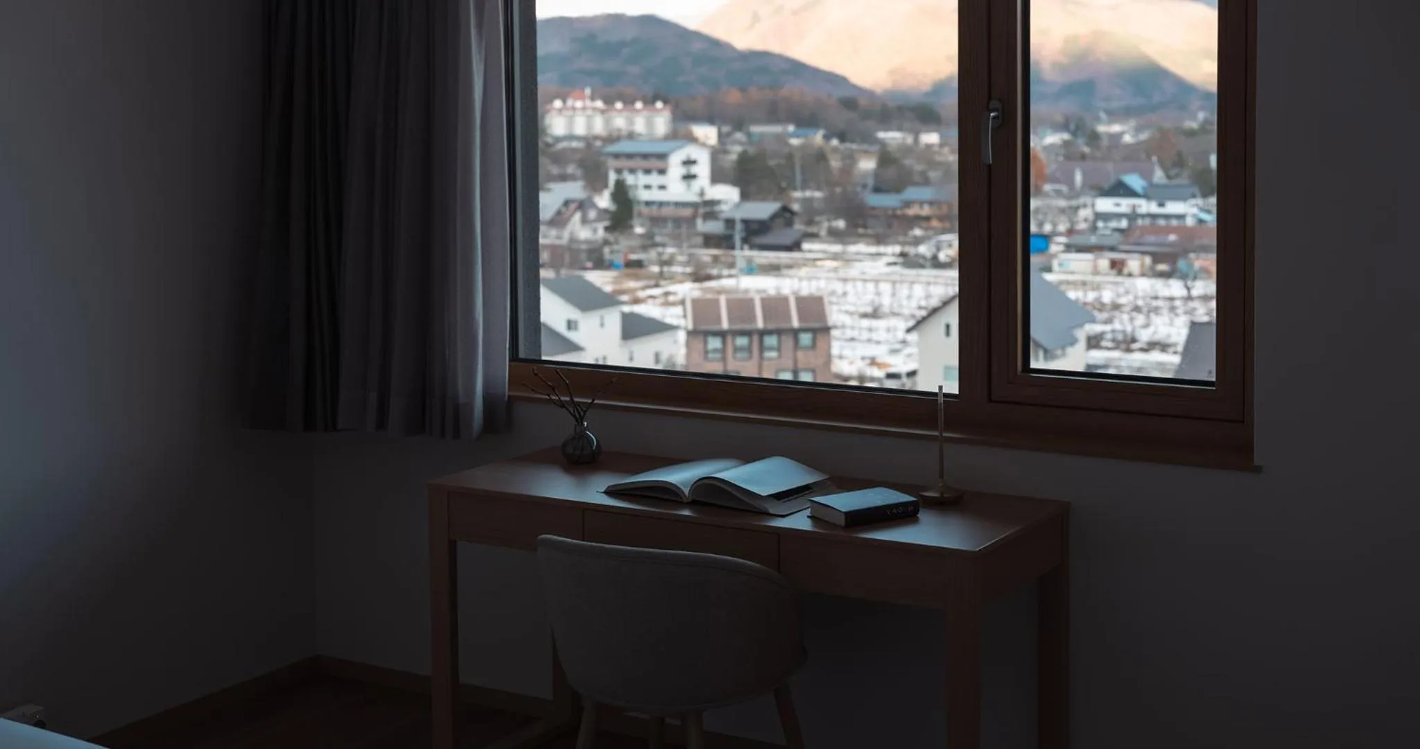 Natural landscape in HOTEL LA VIGNE HAKUBA by Onko Chishin