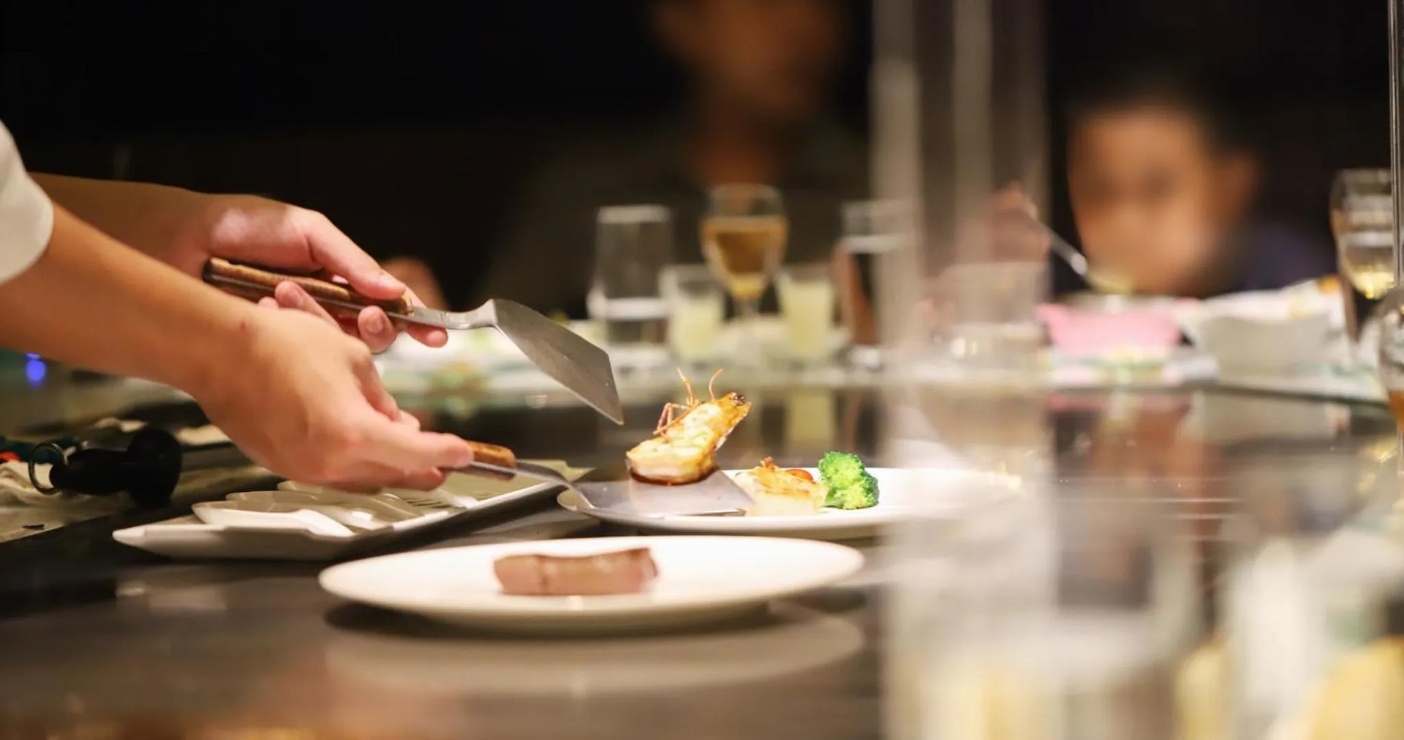 Restaurant/places to eat in HOTEL LA VIGNE HAKUBA by Onko Chishin