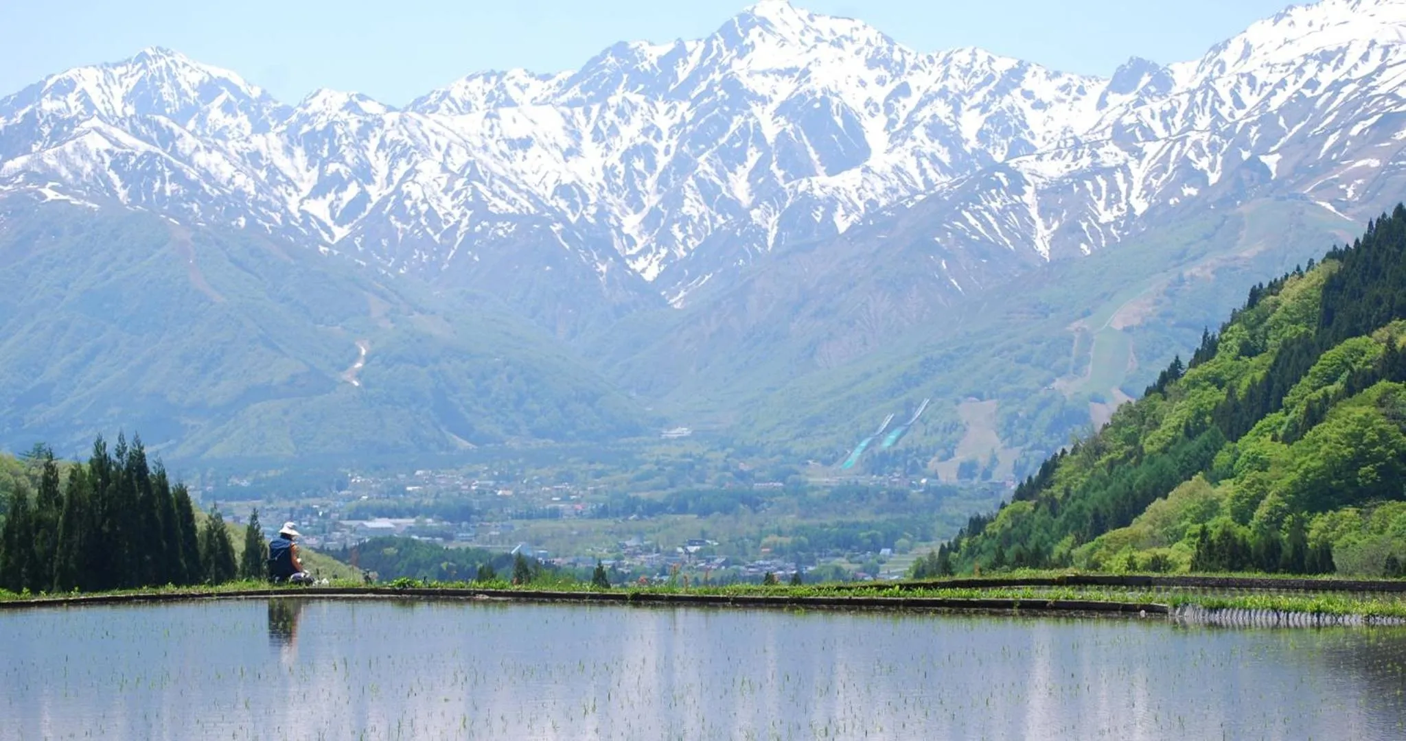 Off site in HOTEL LA VIGNE HAKUBA by Onko Chishin