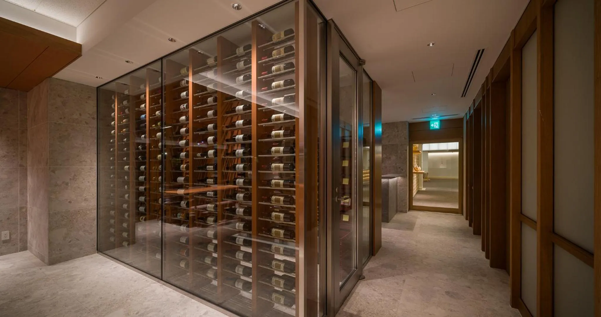 Restaurant/places to eat in HOTEL LA VIGNE HAKUBA by Onko Chishin