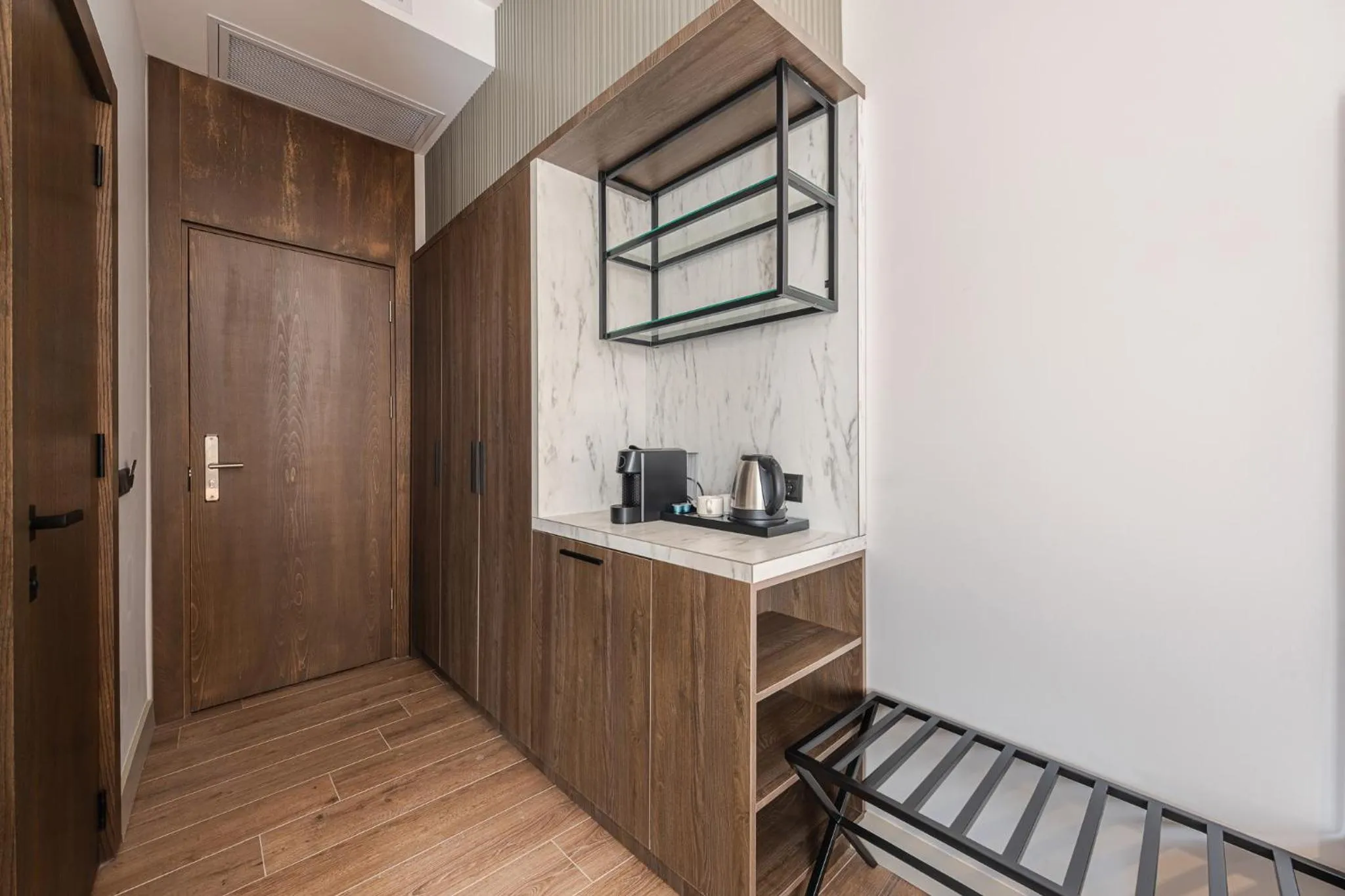 wardrobe in Nuca Homes