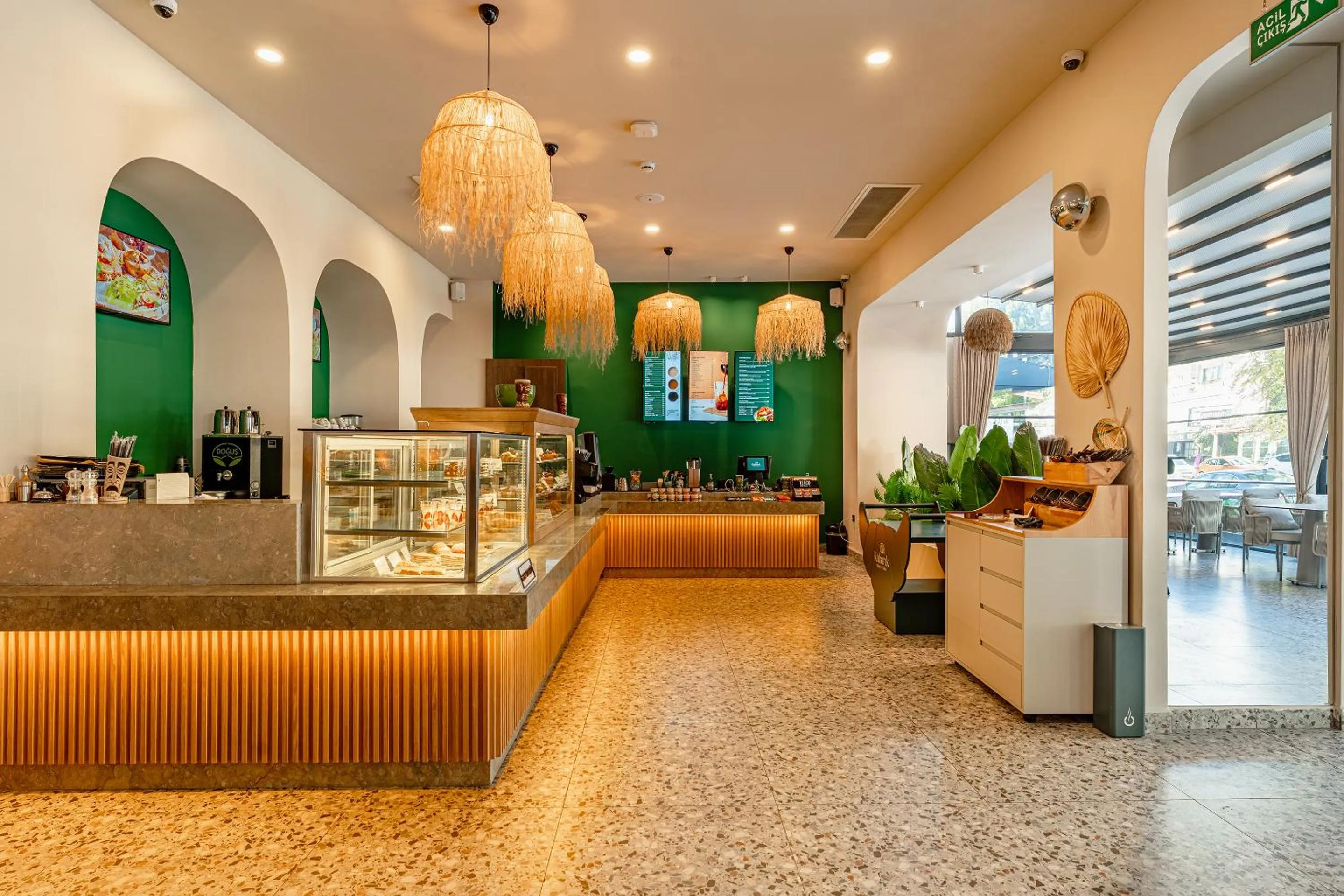 Restaurant/places to eat in Nuca Homes