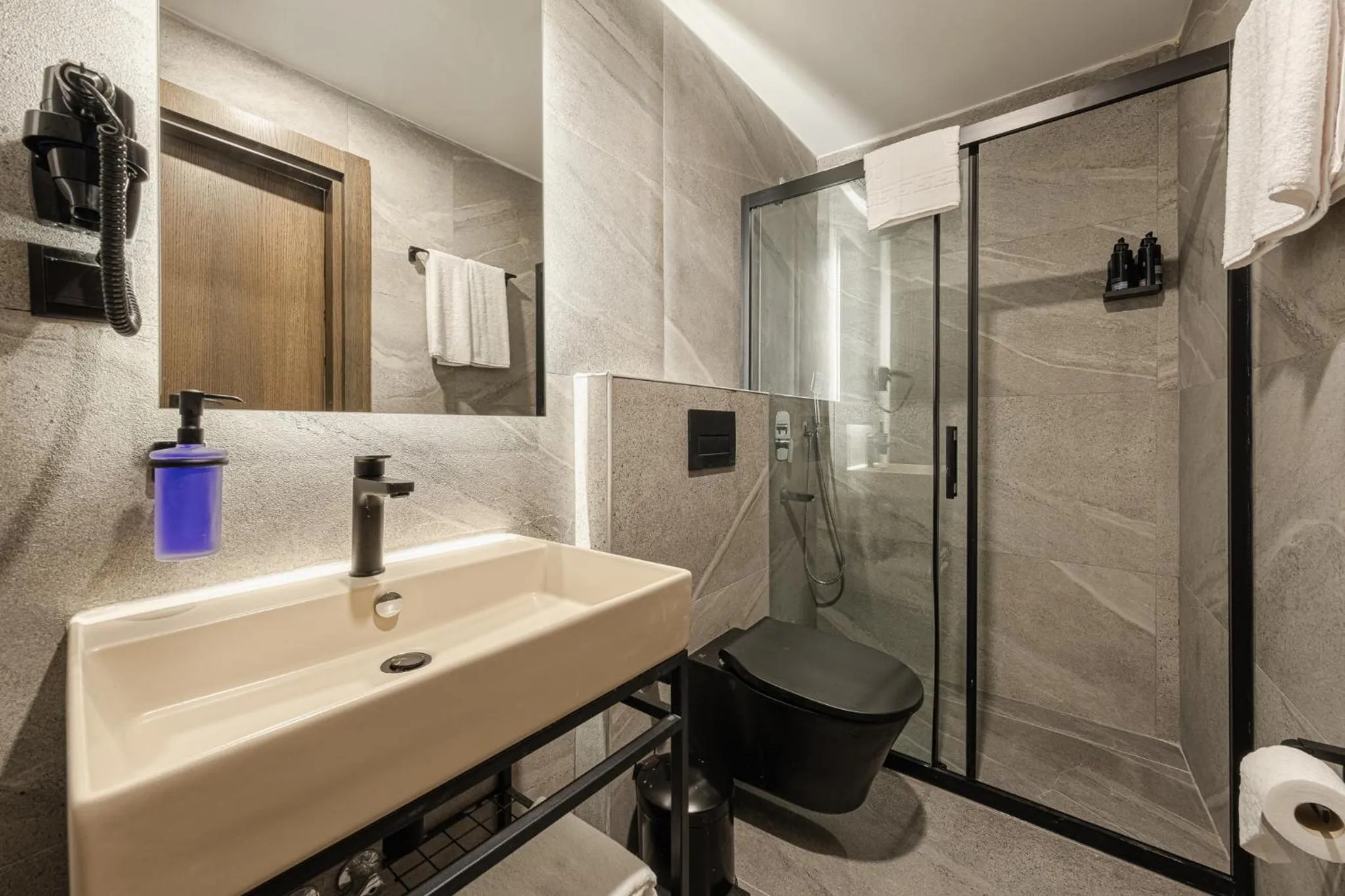 Shower in Nuca Homes