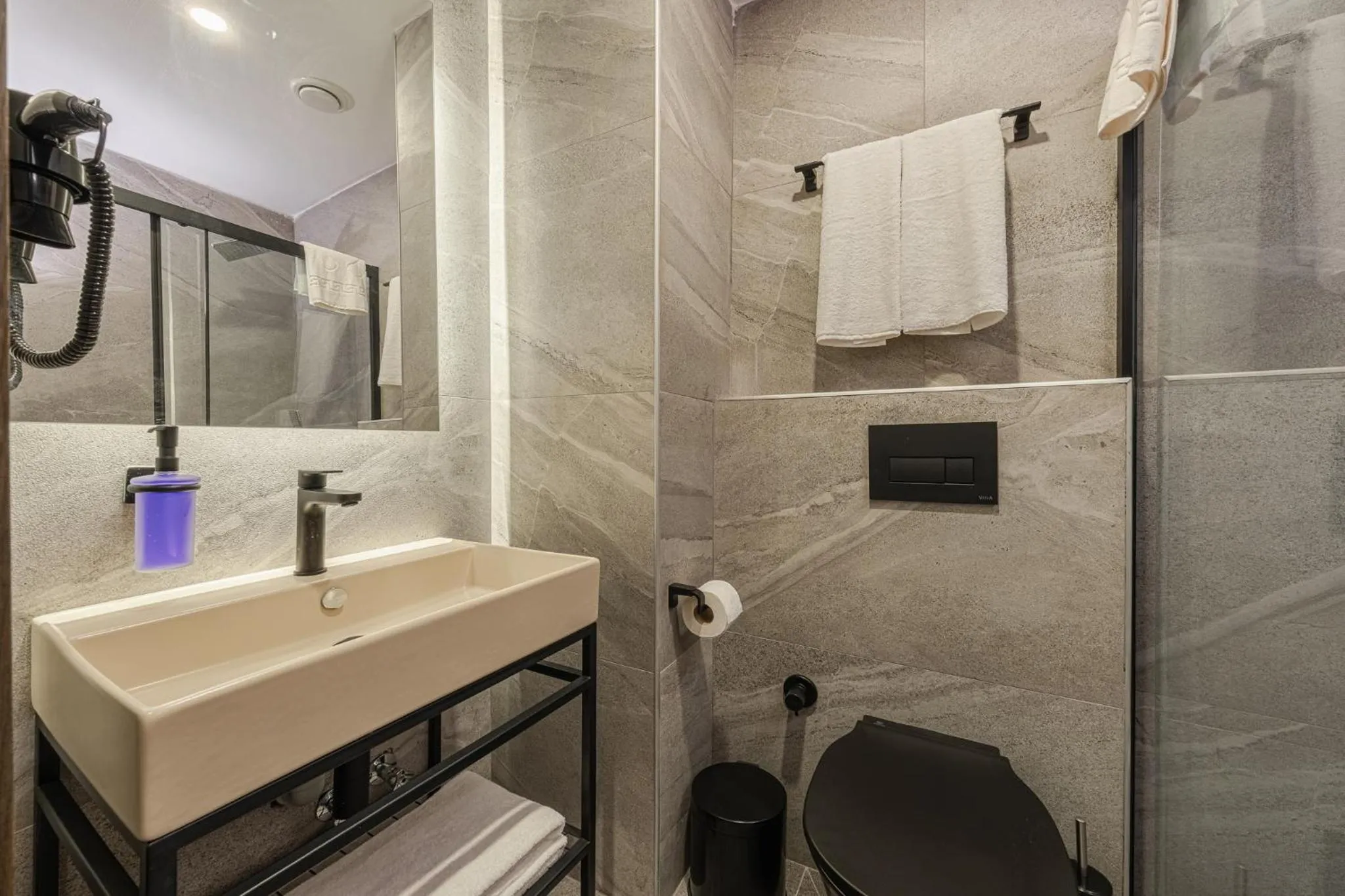 Shower in Nuca Homes