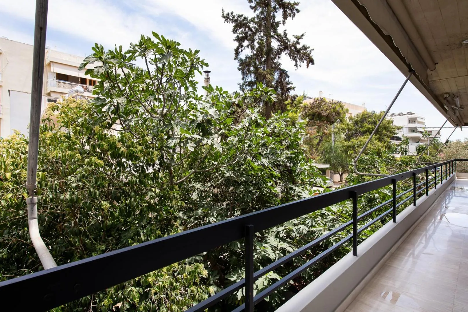 Spring in Glyfada First Class Suite by First Class Properties