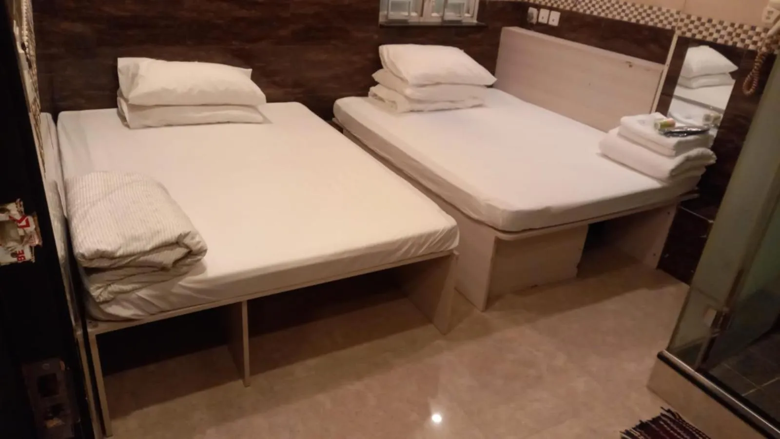 Bed in HK Peaceful Guesthouse