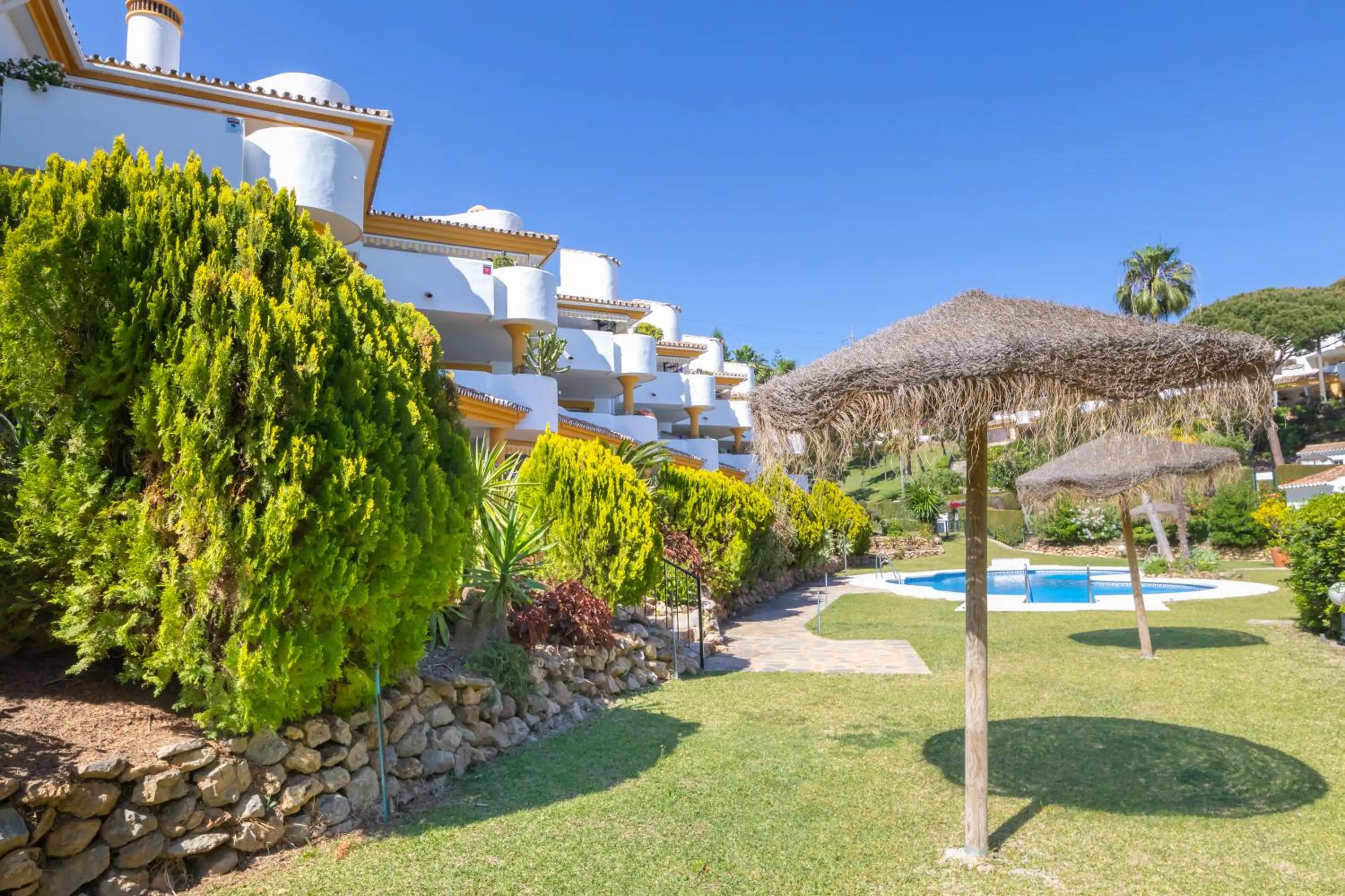 Garden in Calahonda Golf - Happy Rentals