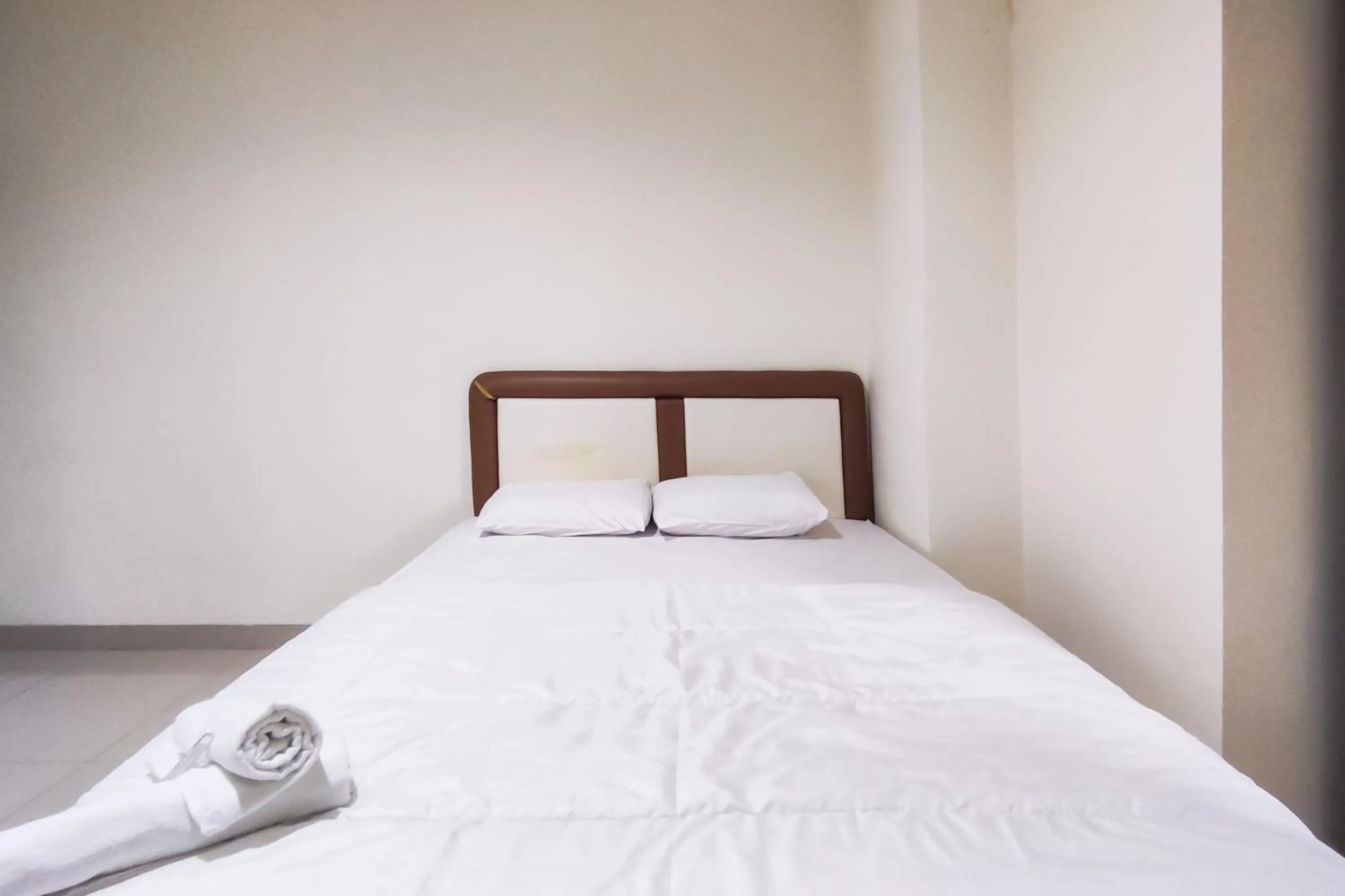 Bedroom, Bed in RedDoorz Plus Near ICE BSD Minerva