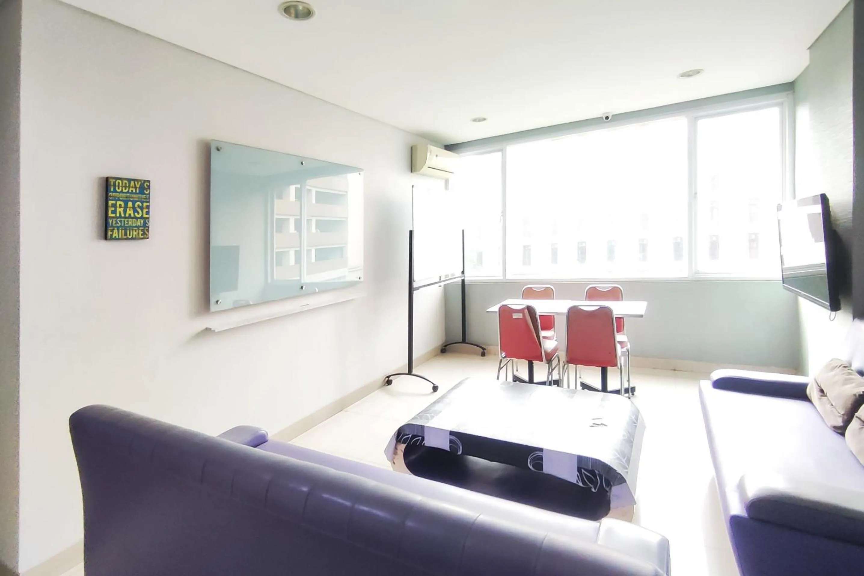 Other in RedDoorz Plus Near ICE BSD Minerva