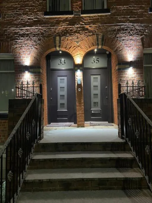 Property building in Ivy Mount Boutique