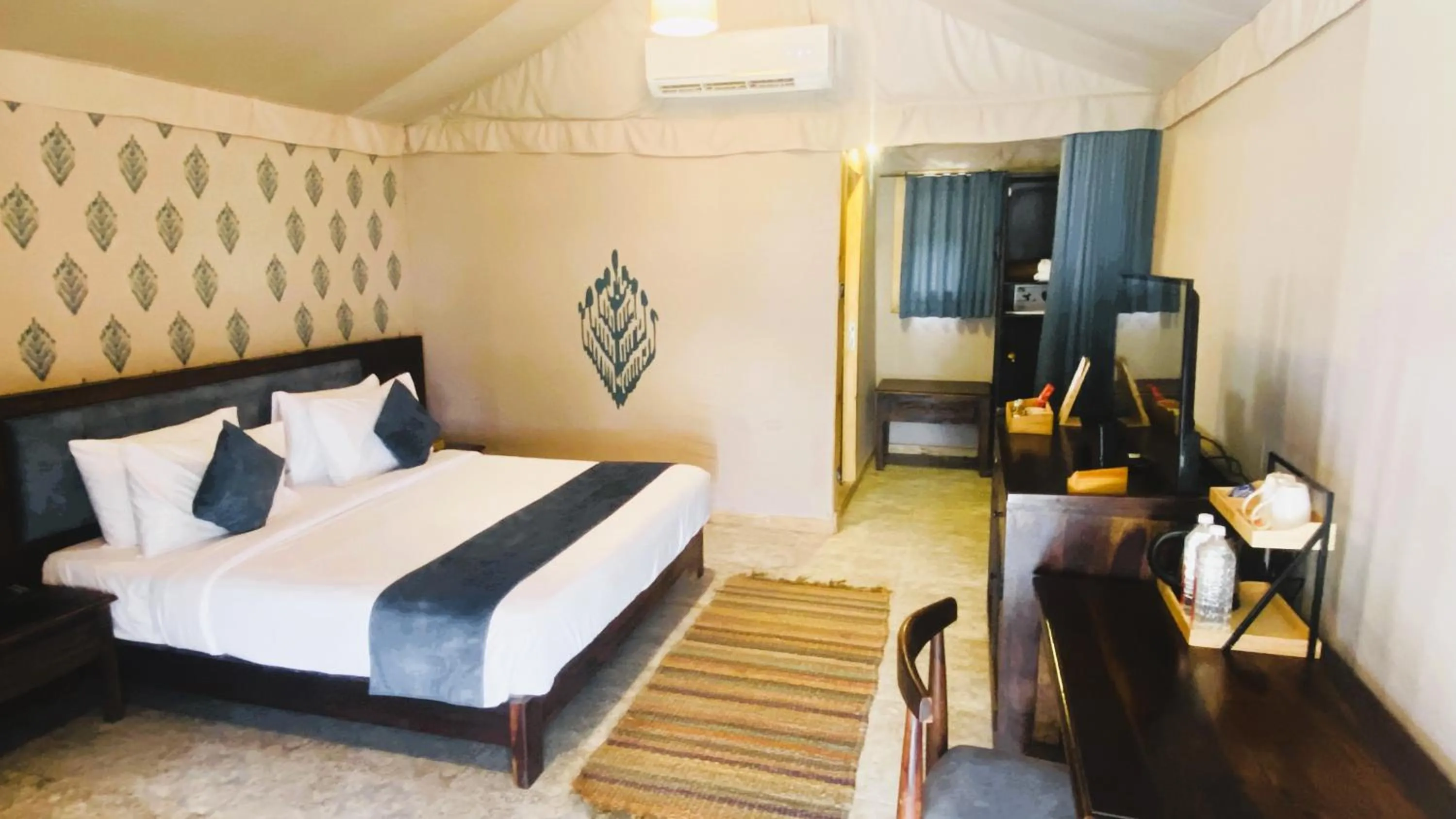 Bed in Kamnath Zinc Journey by The Fern, Diu