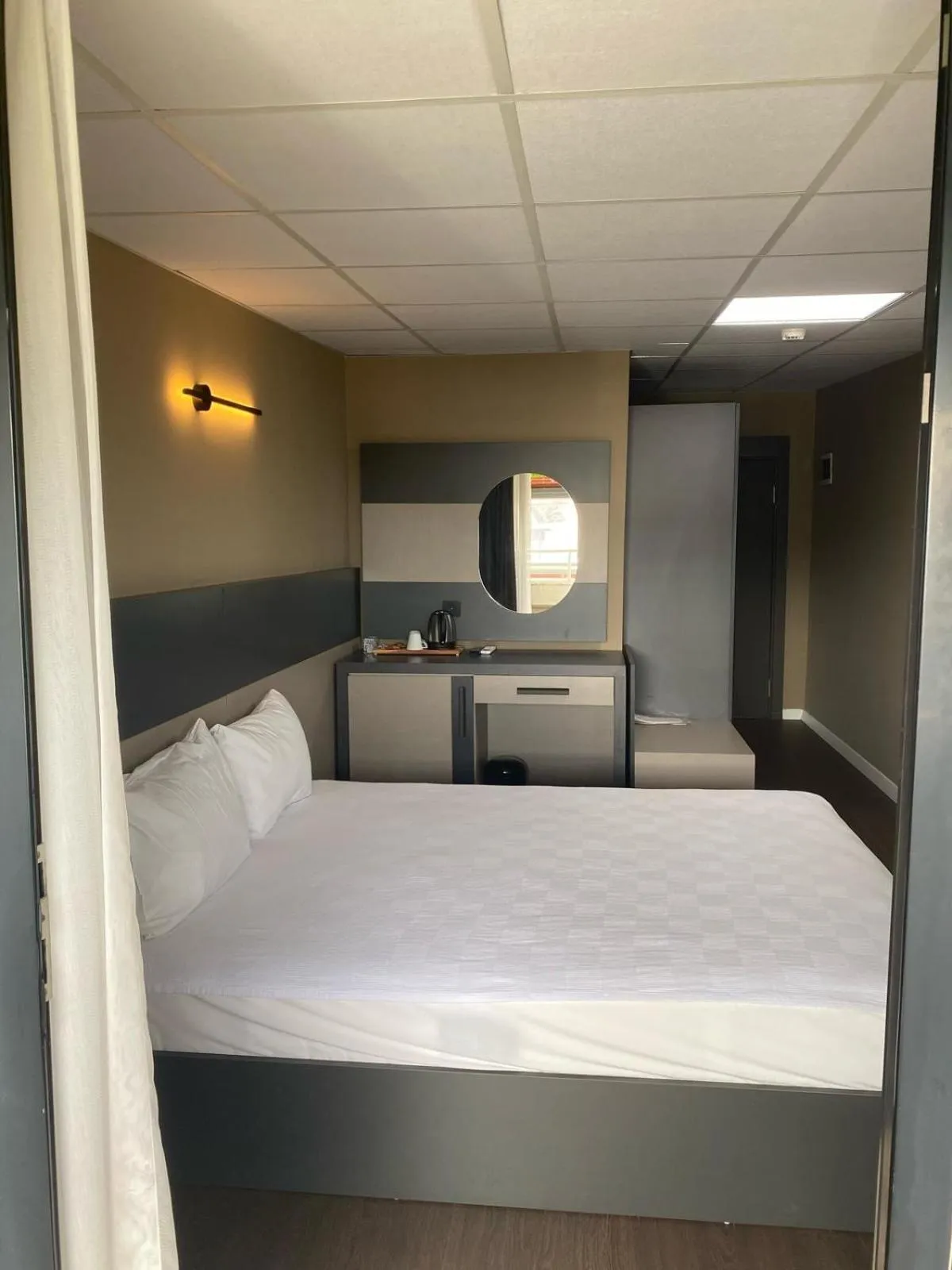 Bed in Esse Joven Hotel