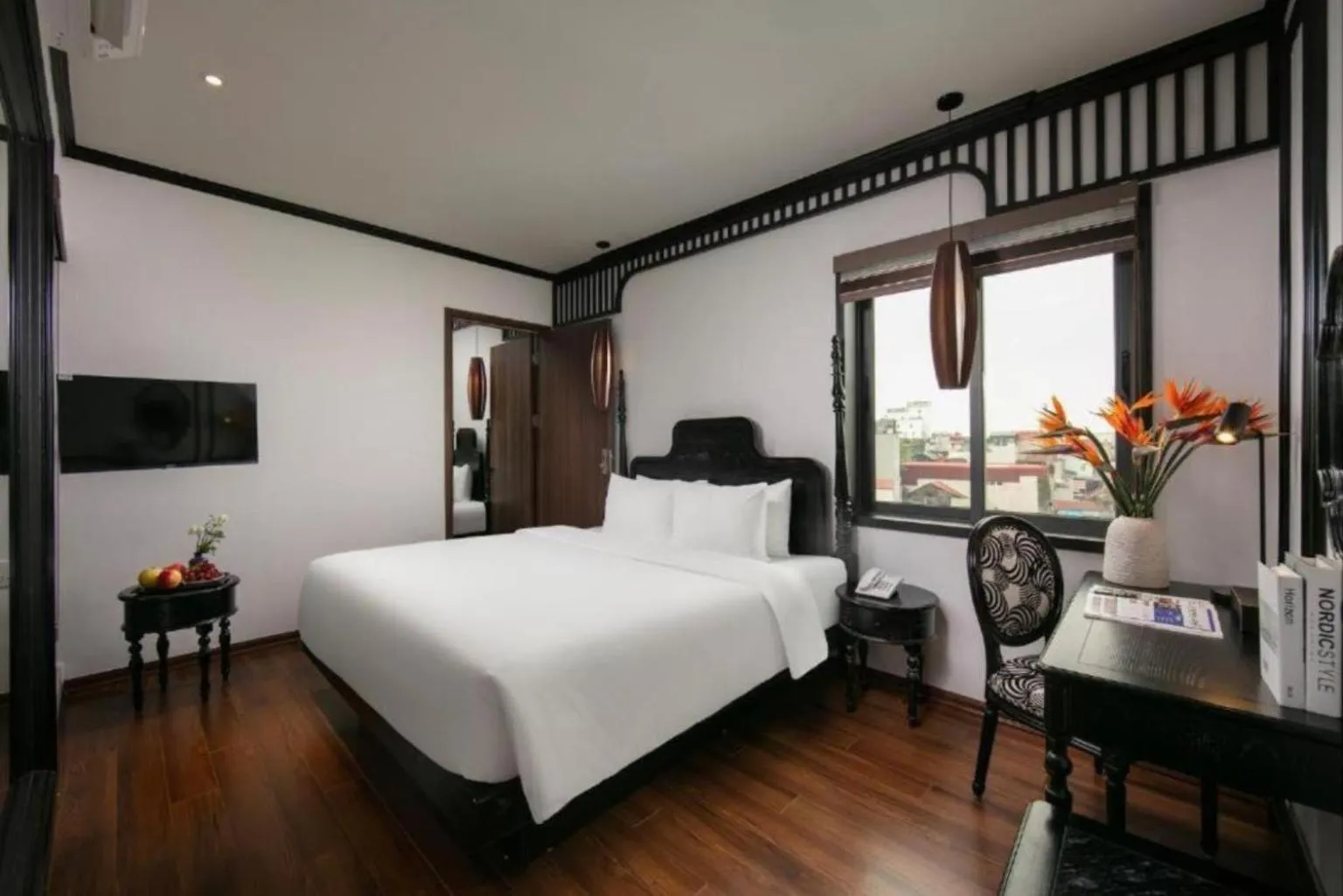 Bedroom, Bed in Hanoi Le Chateau Hotel & Spa
