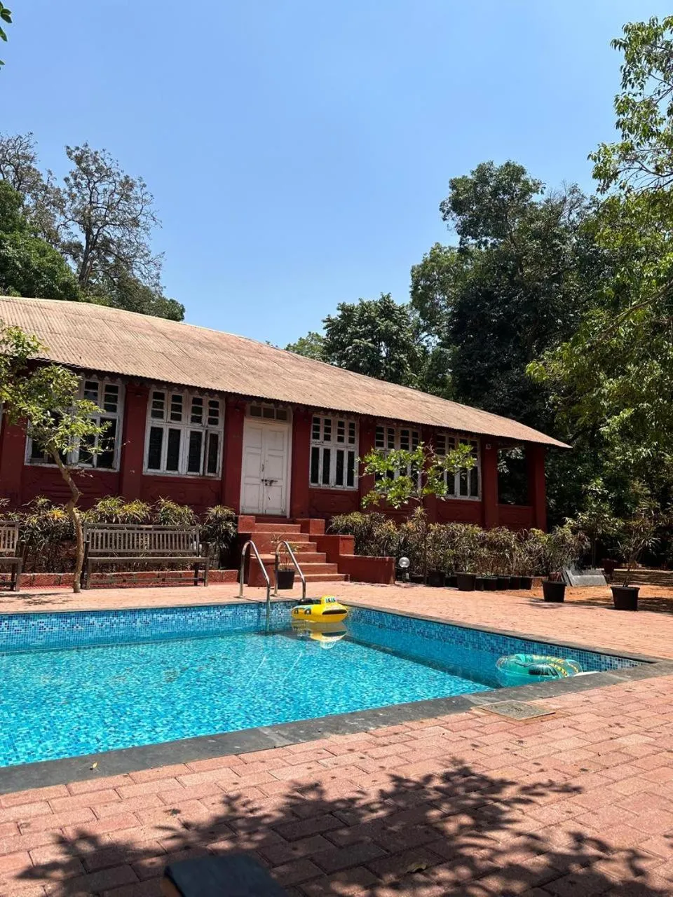 Pool view in Radha Cottage Resort