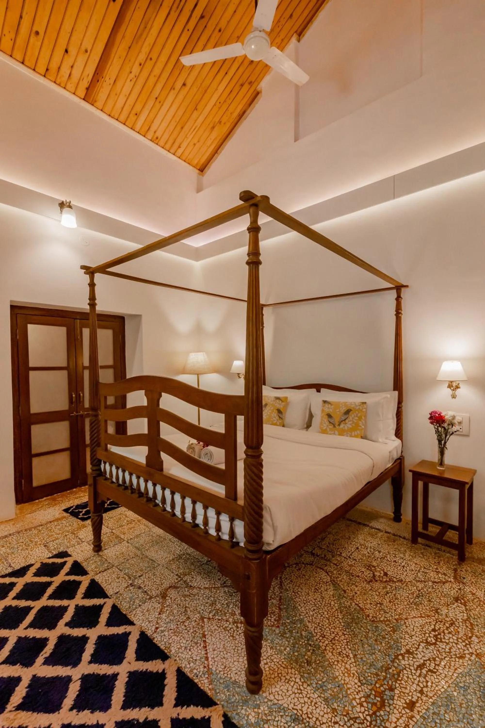 Bed in Radha Cottage Resort