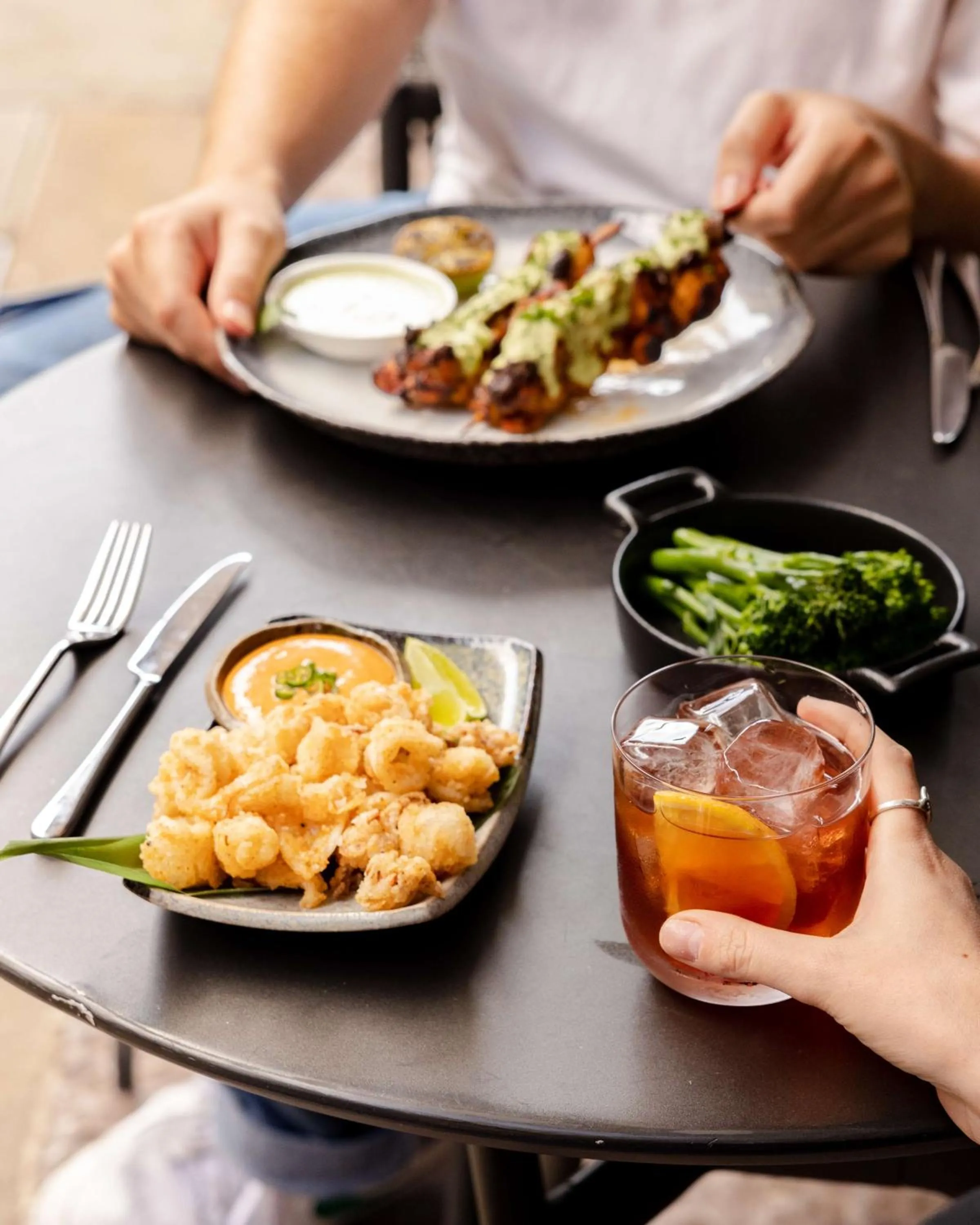 Restaurant/places to eat in Radisson Blu Hotel, London Mercer Street