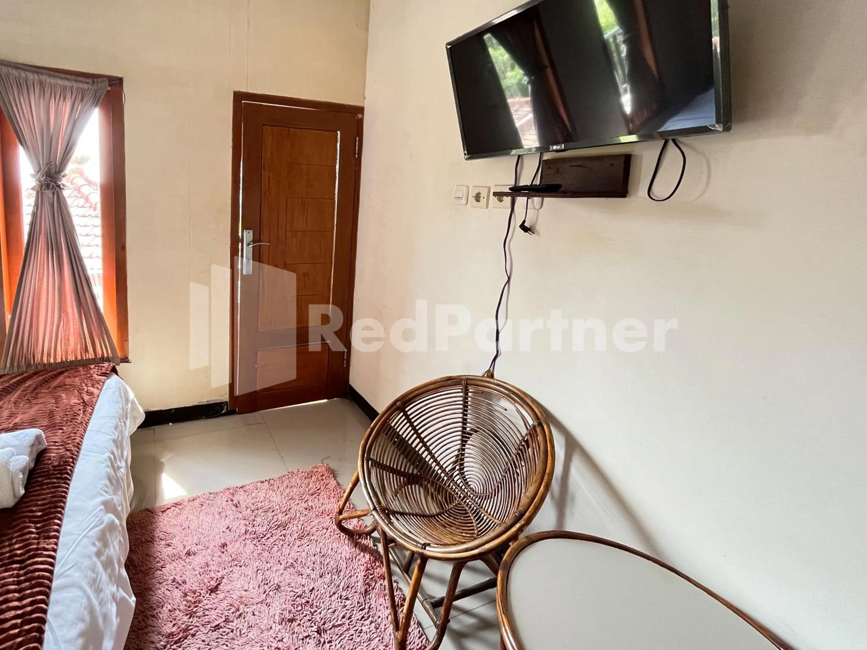 Bedroom, Bed in Family Homestay Syariah Bromo Mitra RedDoorz