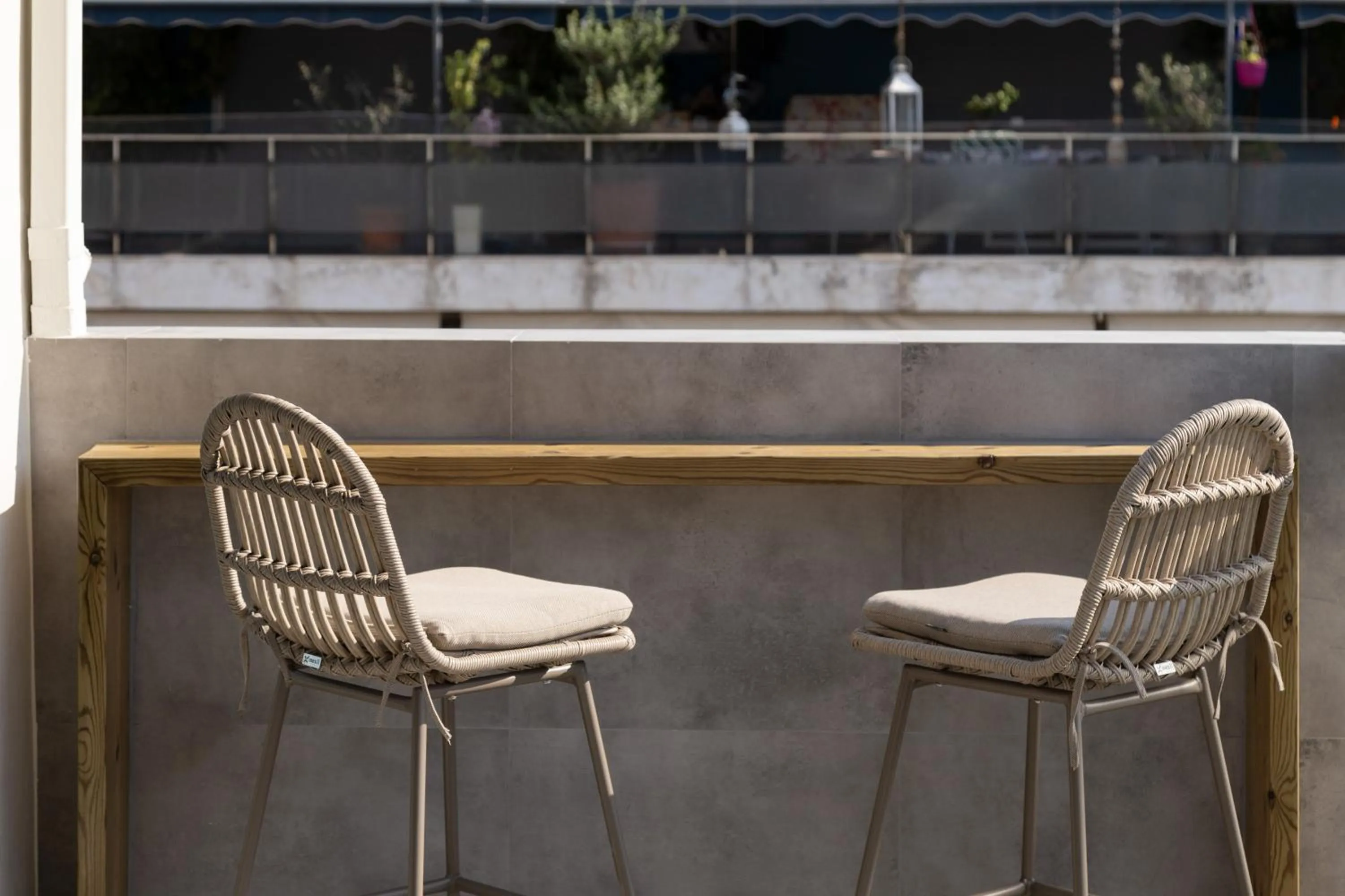 Day in Rebalance Apartments