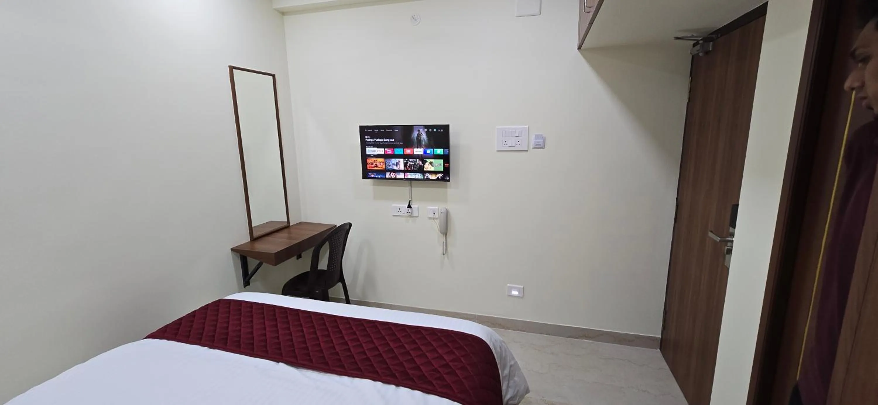 Bed in Hotel NJ RESIDENCY NEAR DLF IT PARK, RMZ SOFTWARE PARK, L&T ECC, CHENNAI TRADE CENTRE & MIOT