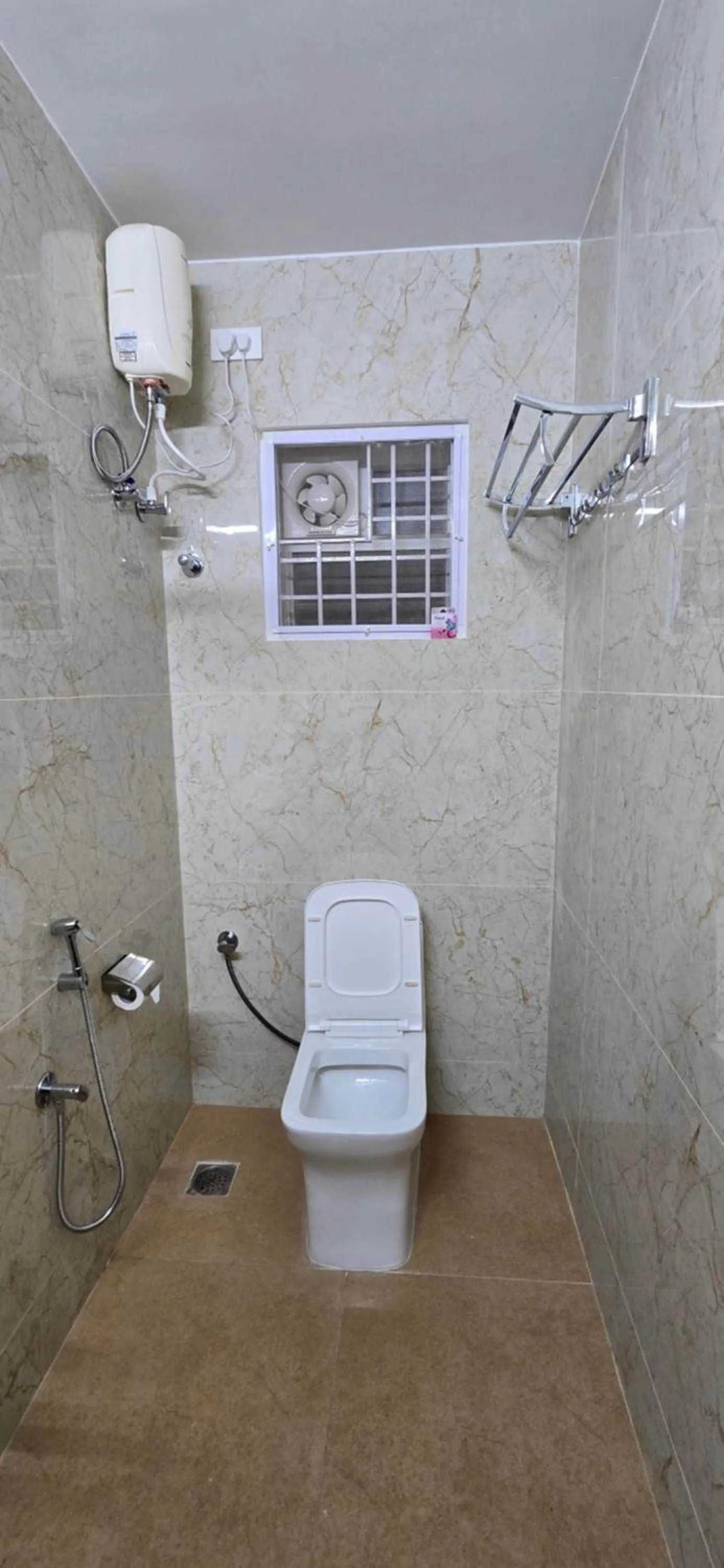 Toilet in Hotel NJ RESIDENCY NEAR DLF IT PARK, RMZ SOFTWARE PARK, L&T ECC, CHENNAI TRADE CENTRE & MIOT
