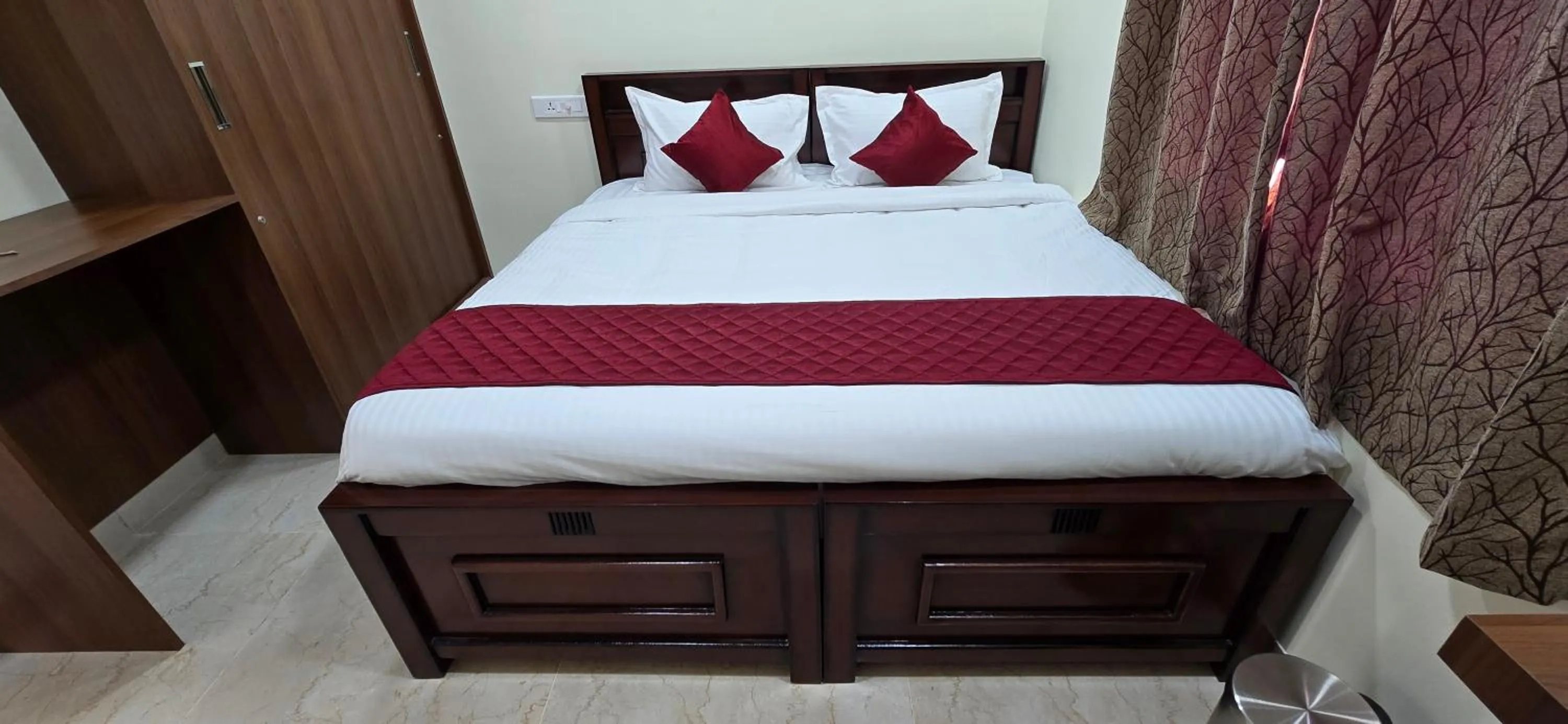 Bed in Hotel NJ RESIDENCY NEAR DLF IT PARK, RMZ SOFTWARE PARK, L&T ECC, CHENNAI TRADE CENTRE & MIOT