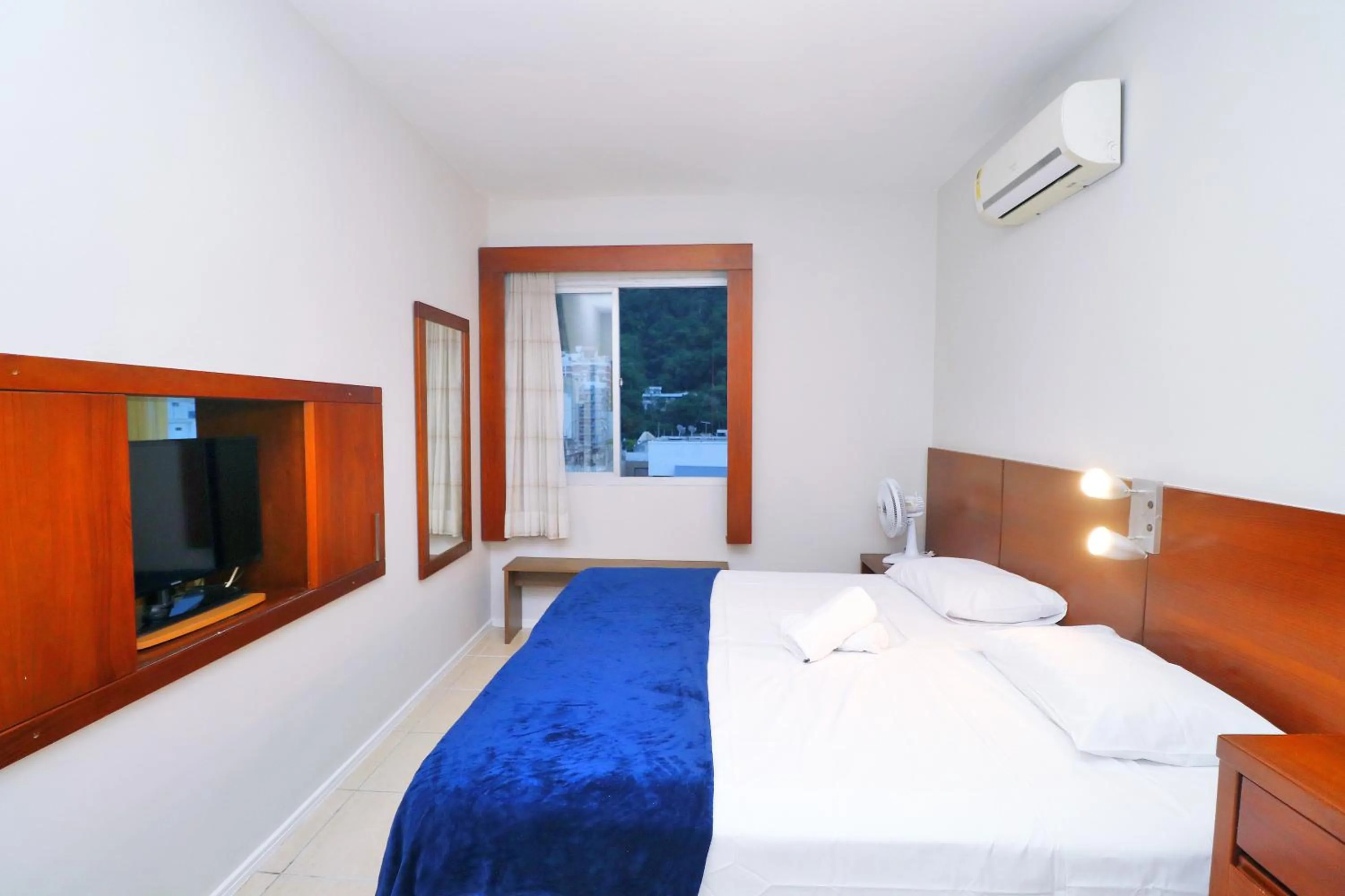 Bed in Rio Spot Copacabana Suites U053