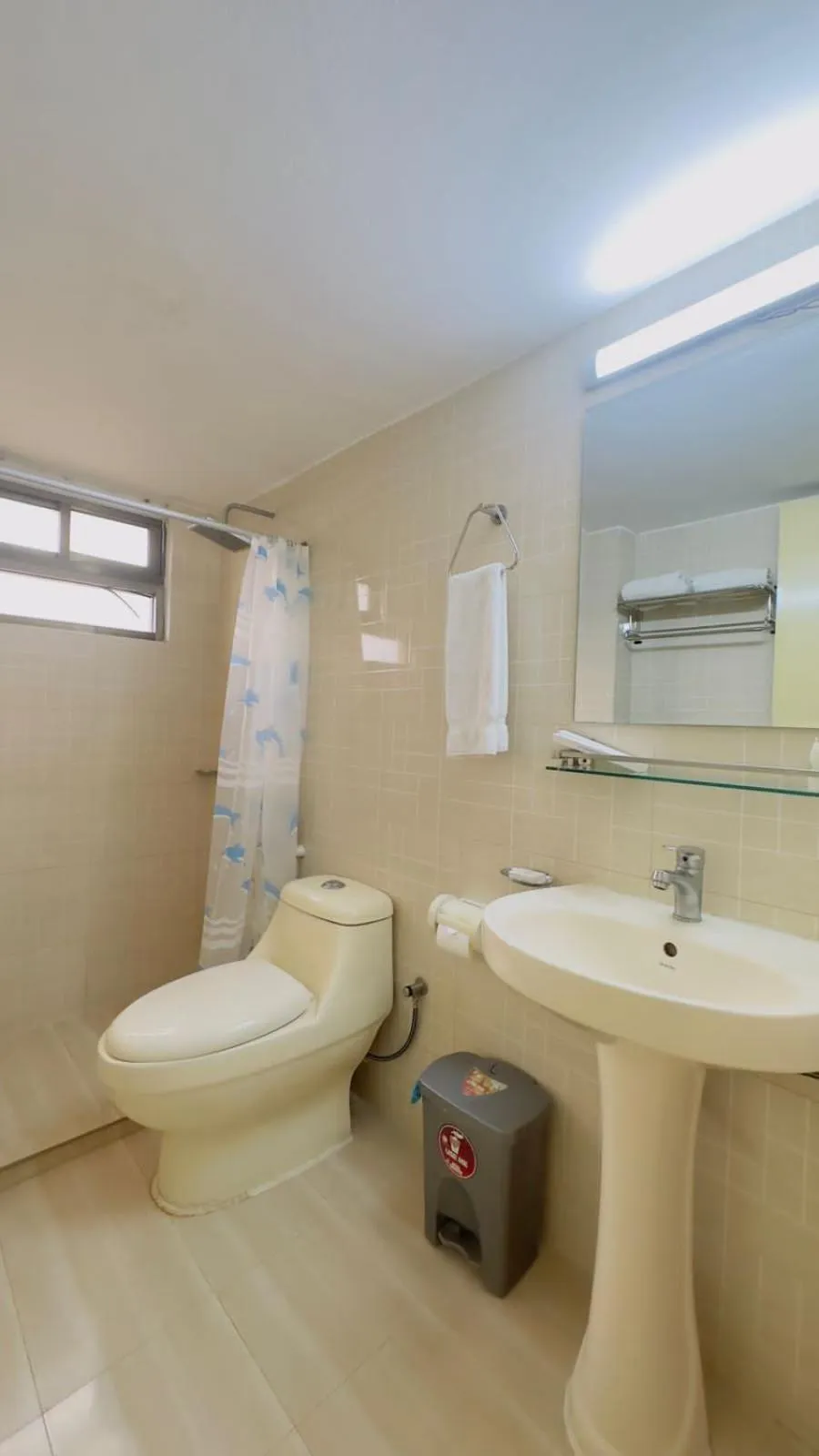 Bathroom in Circle Inn