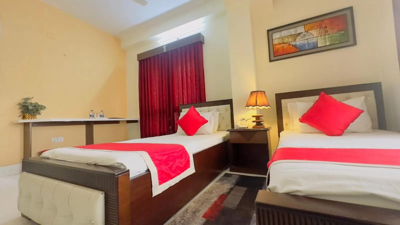 Photo of the whole room in Circle Inn