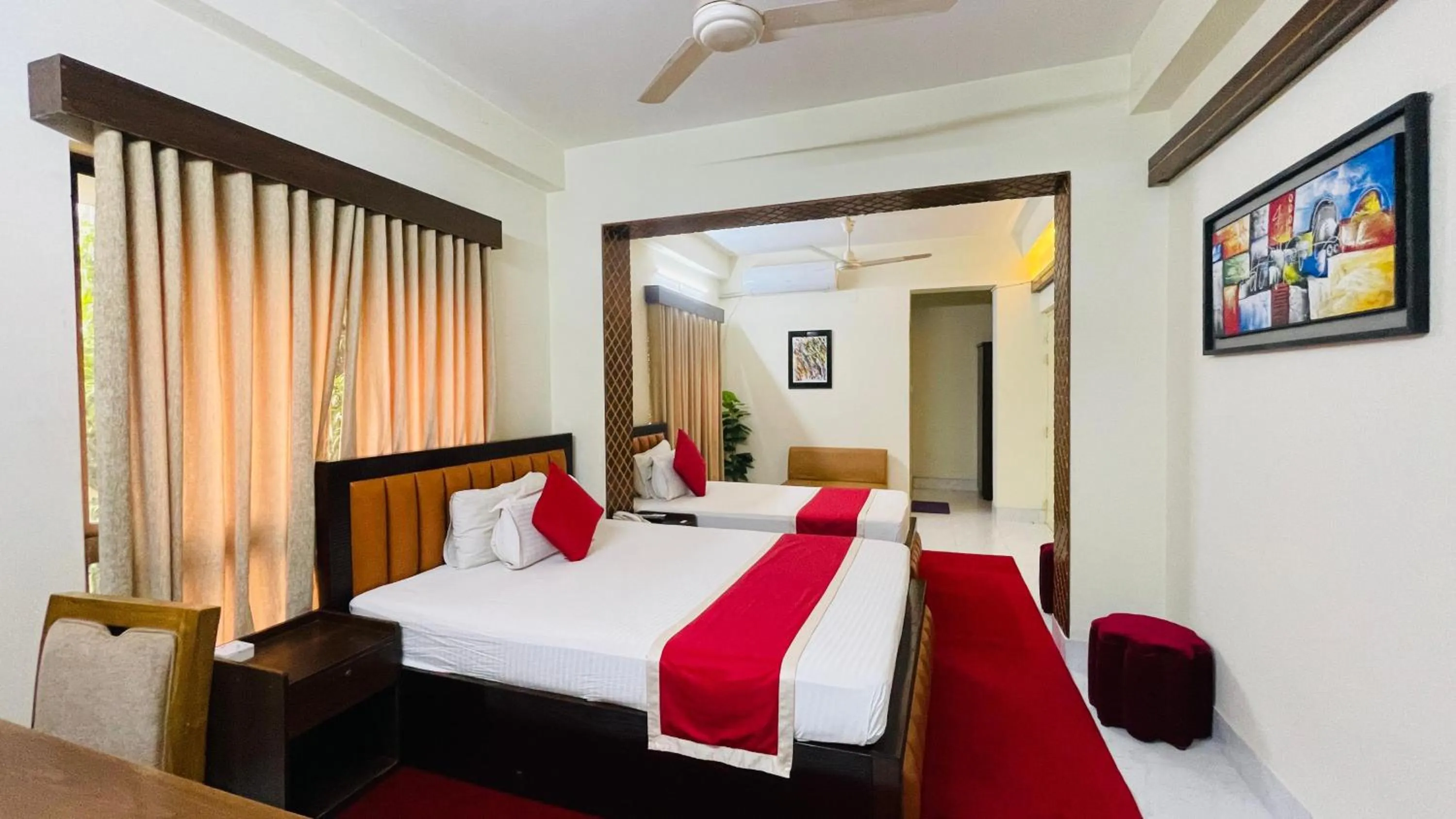 Photo of the whole room in Circle Inn