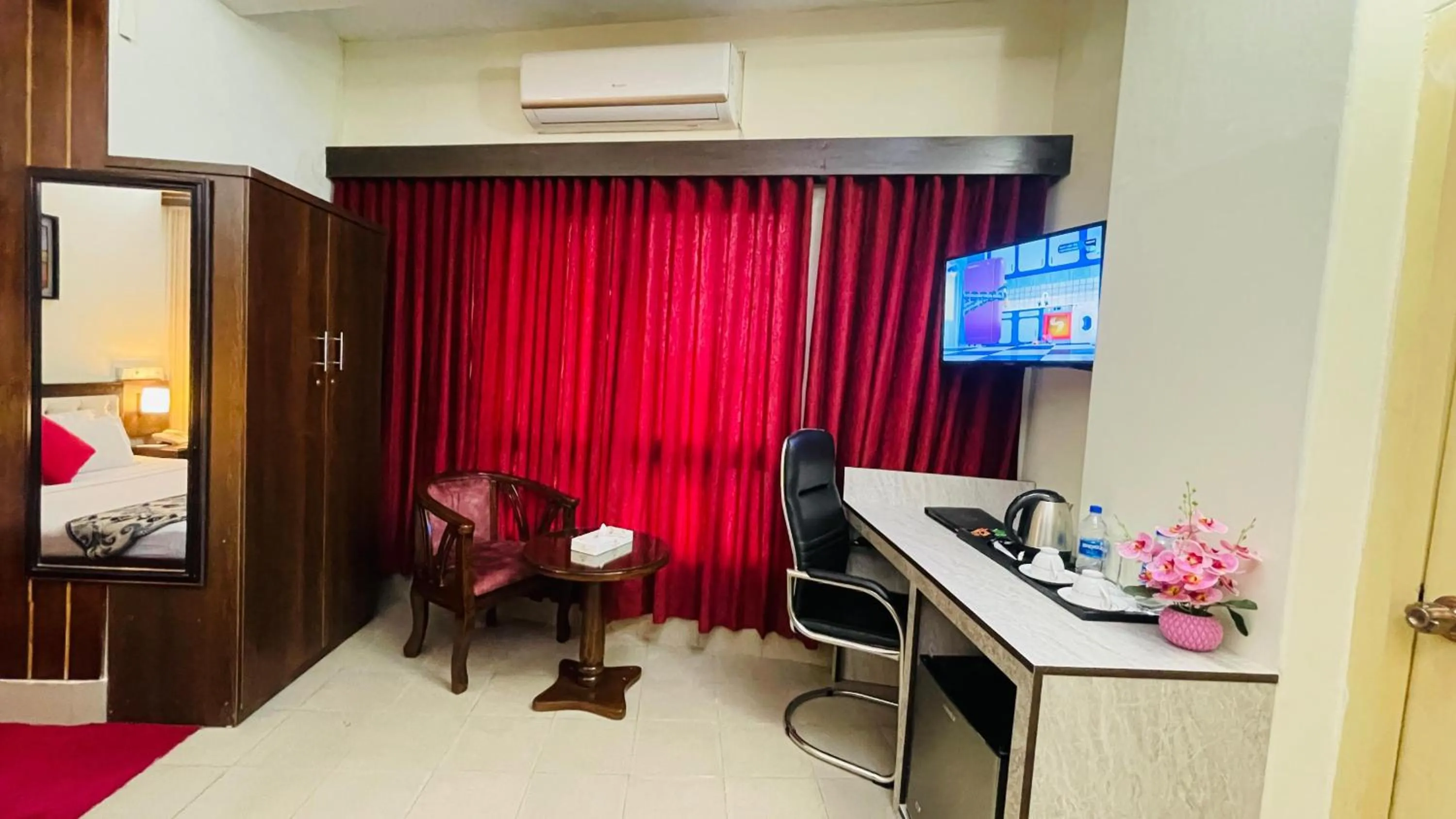 TV and multimedia in Circle Inn