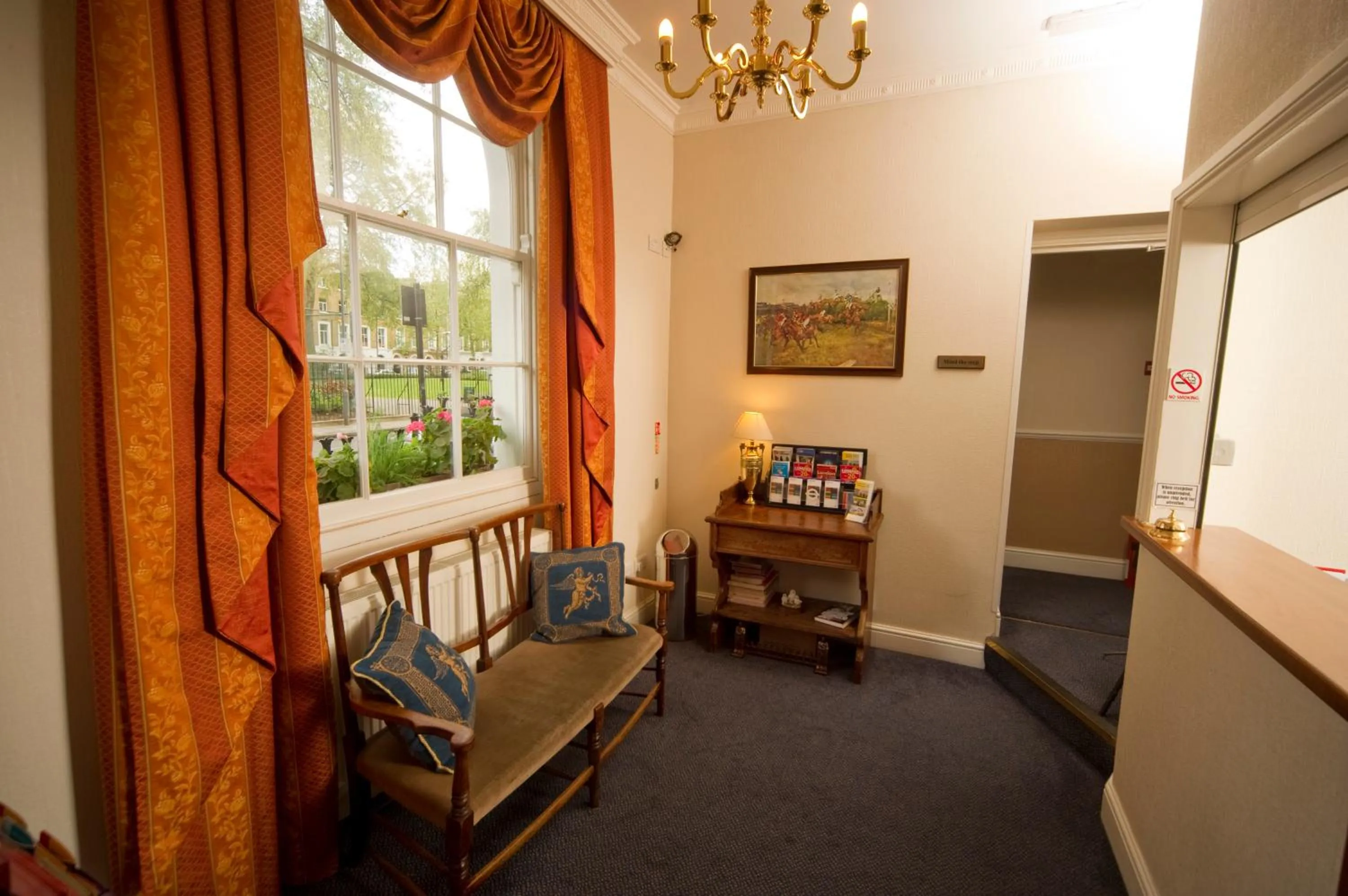 Lobby or reception in Macdonald Hotel