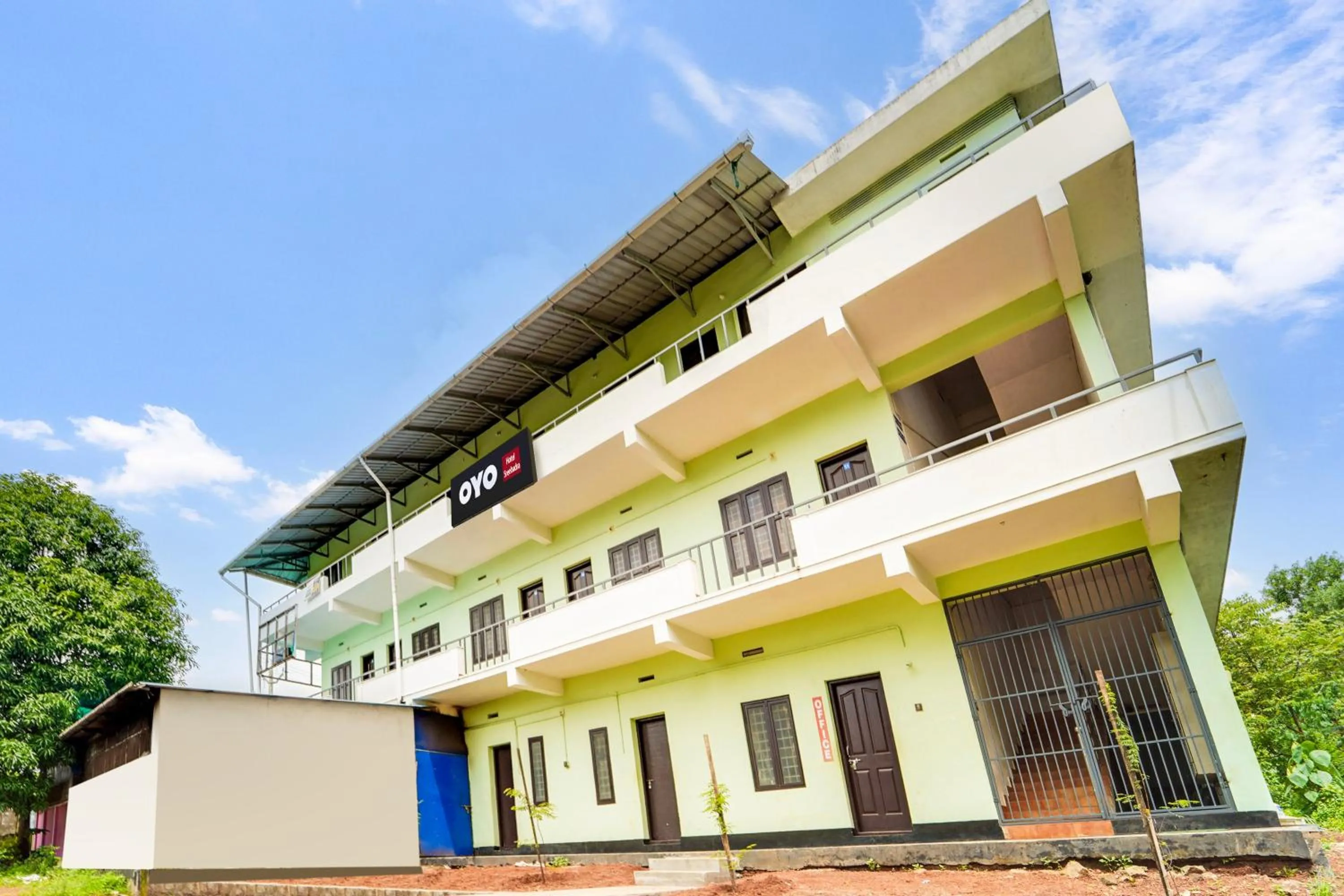 Facade/entrance in Hotel O Sree Badra Lodge
