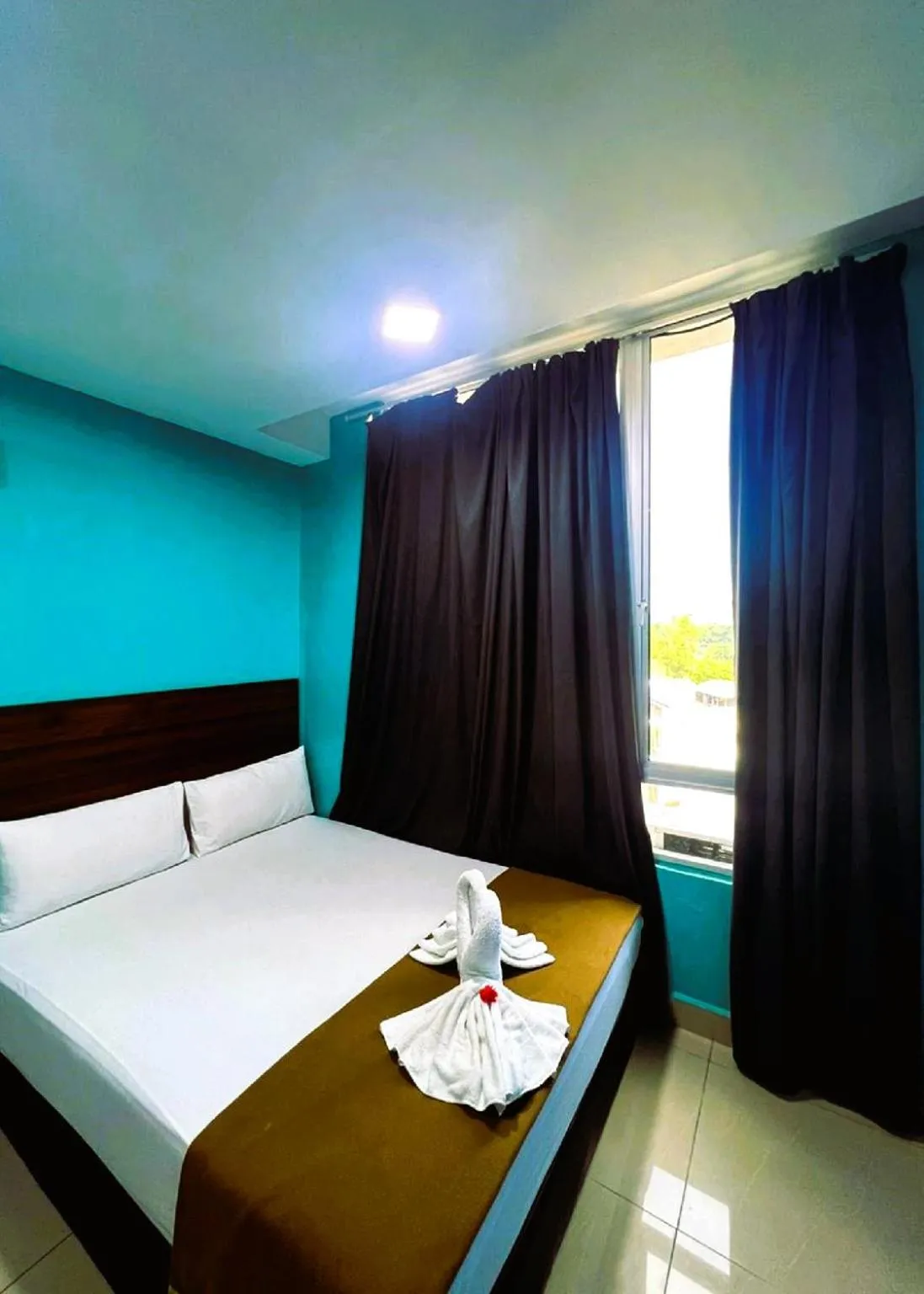 Bed in ARK Serendah Hotel