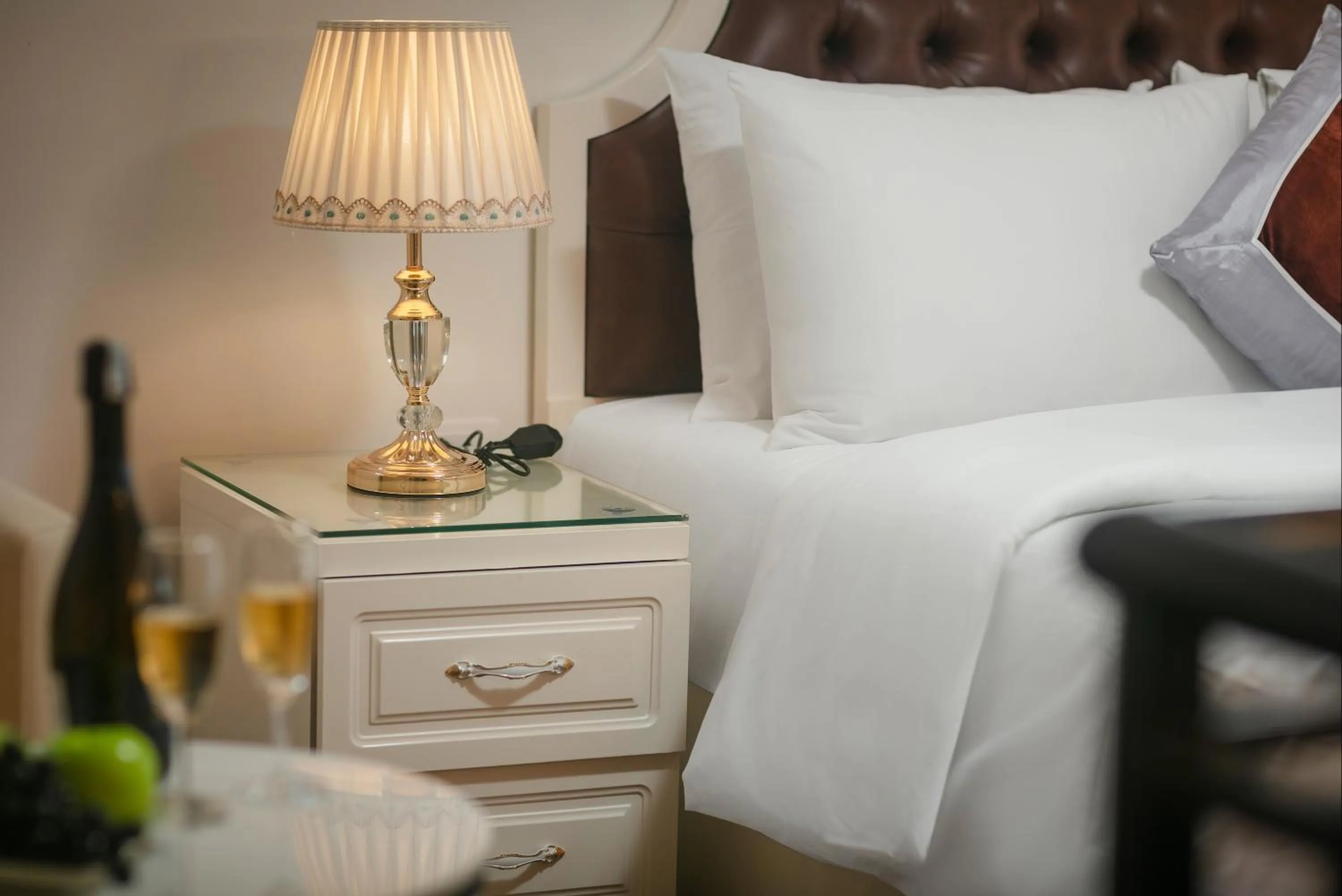 Bed in TrangTrang Luxury Hotel