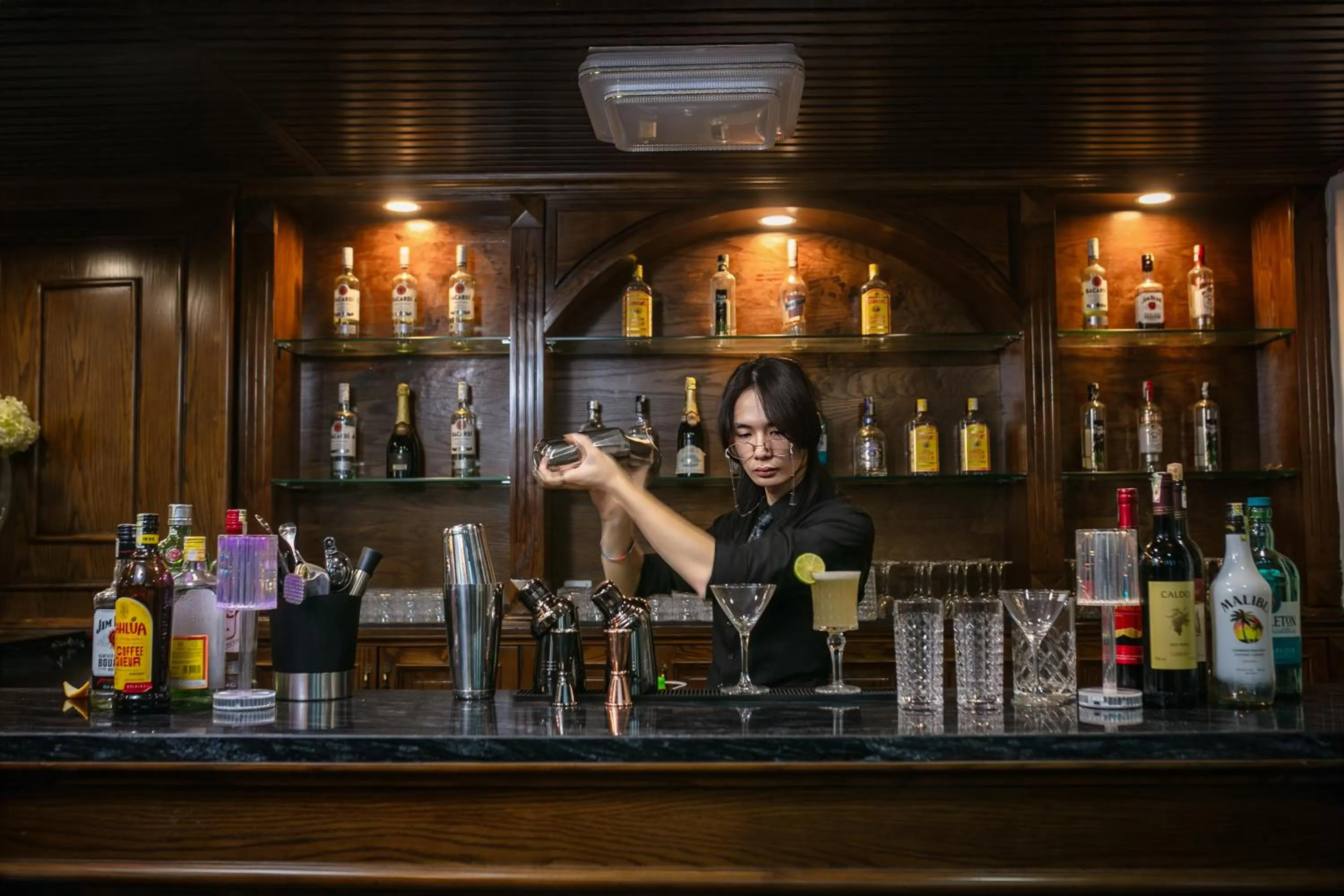 Lounge or bar in TrangTrang Luxury Hotel