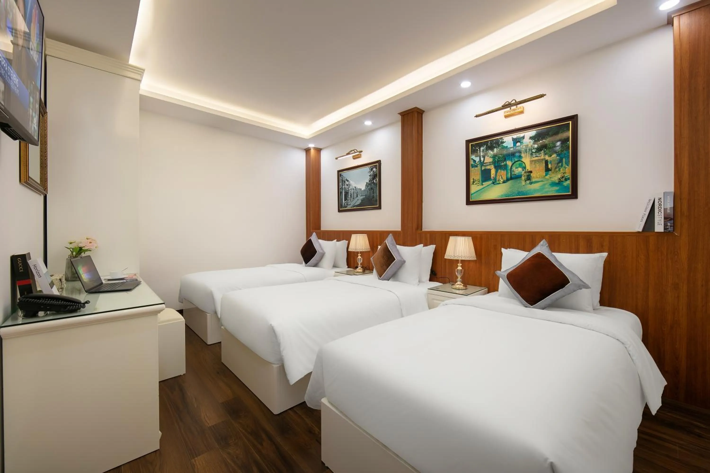 Bed in TrangTrang Luxury Hotel