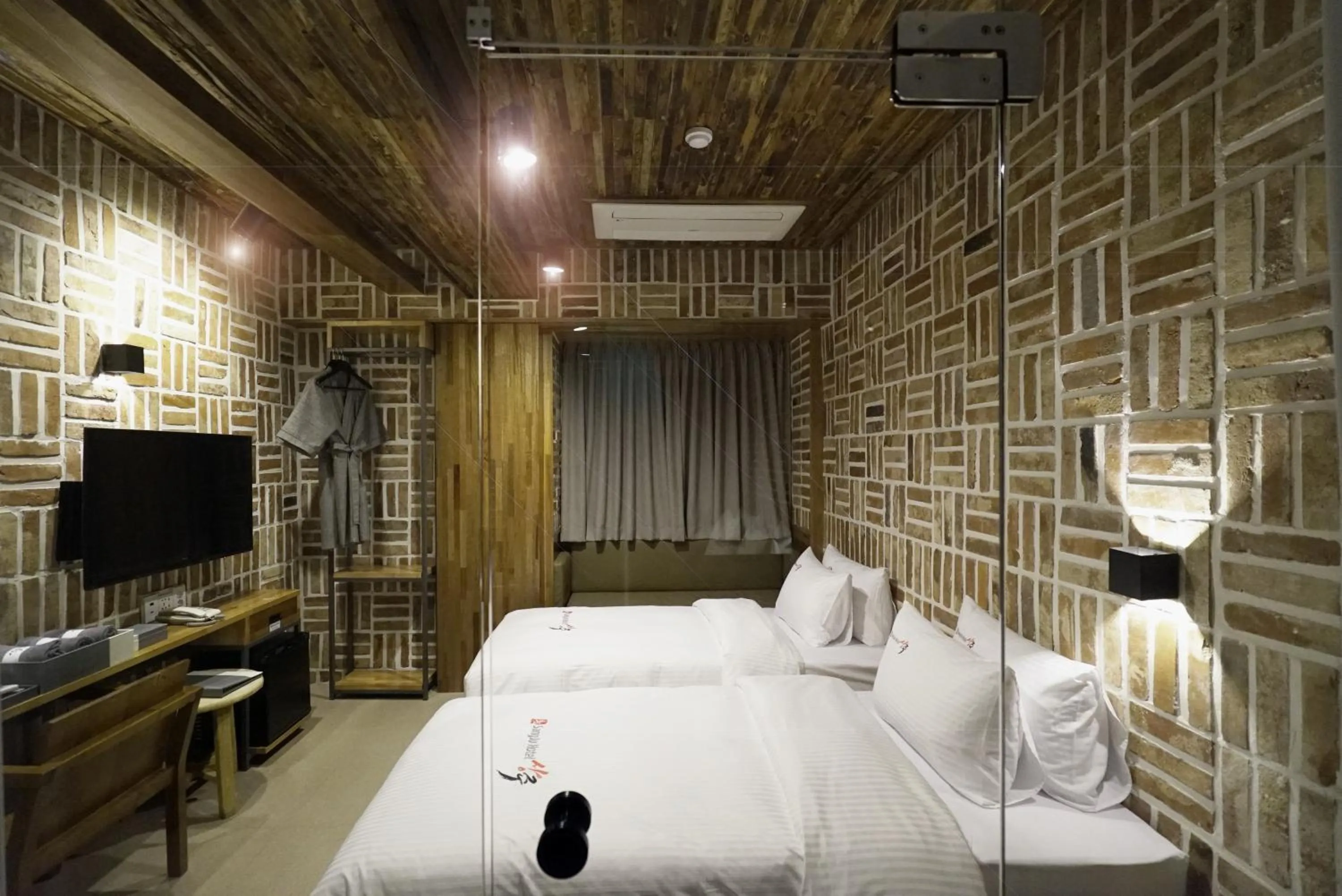 Bed in Sangju Hotel Seoul