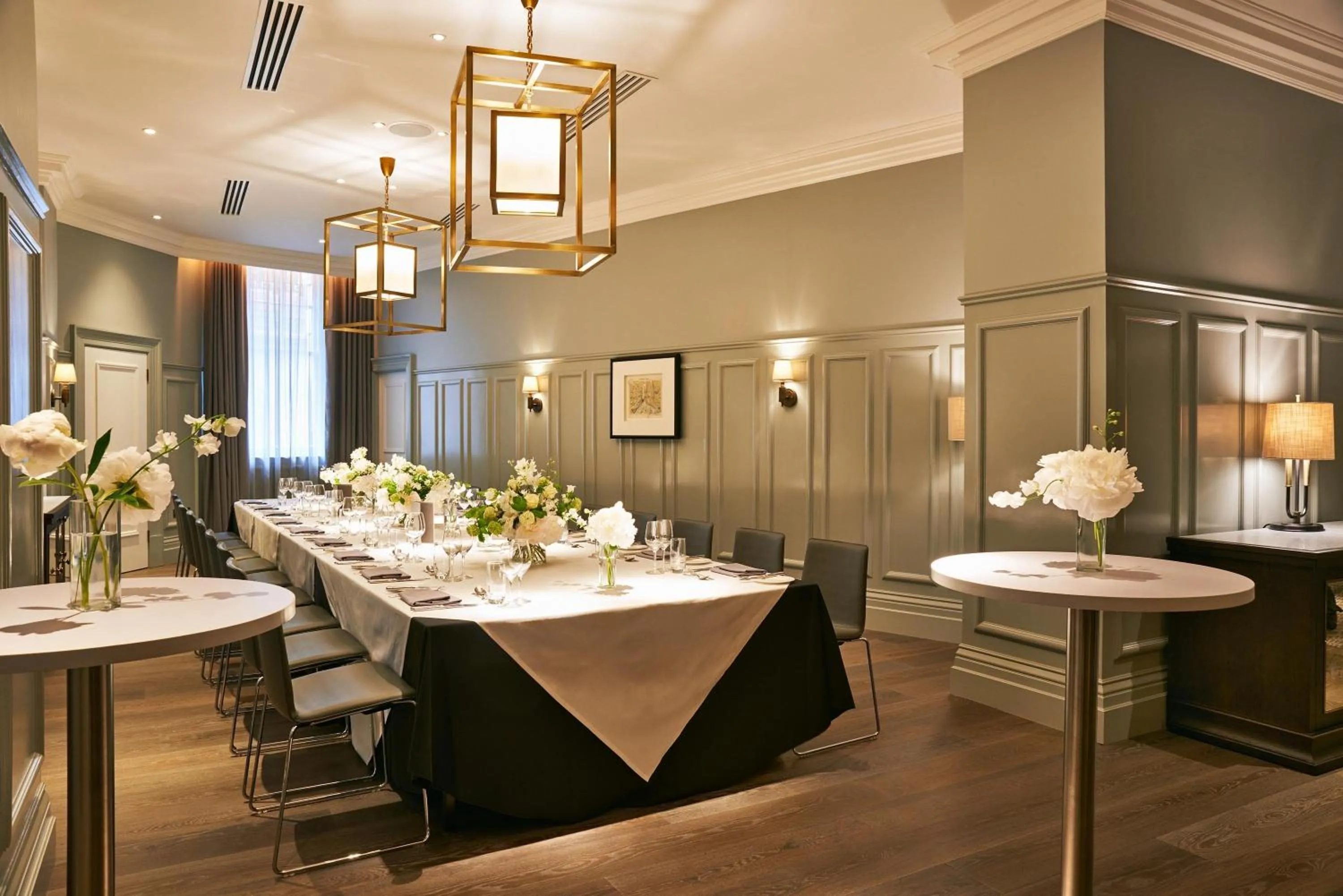 Banquet/Function facilities in Kimpton Fitzroy London by IHG