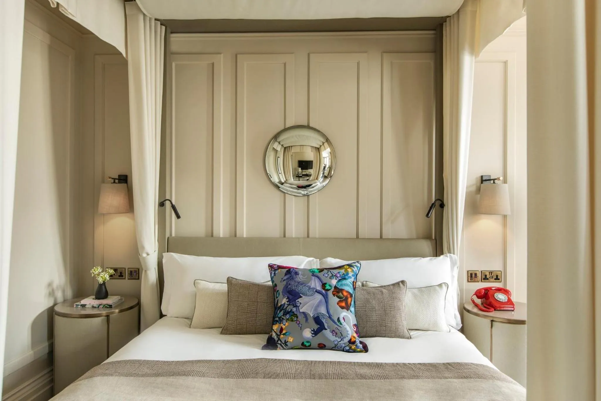 Photo of the whole room, Bed in Kimpton Fitzroy London by IHG