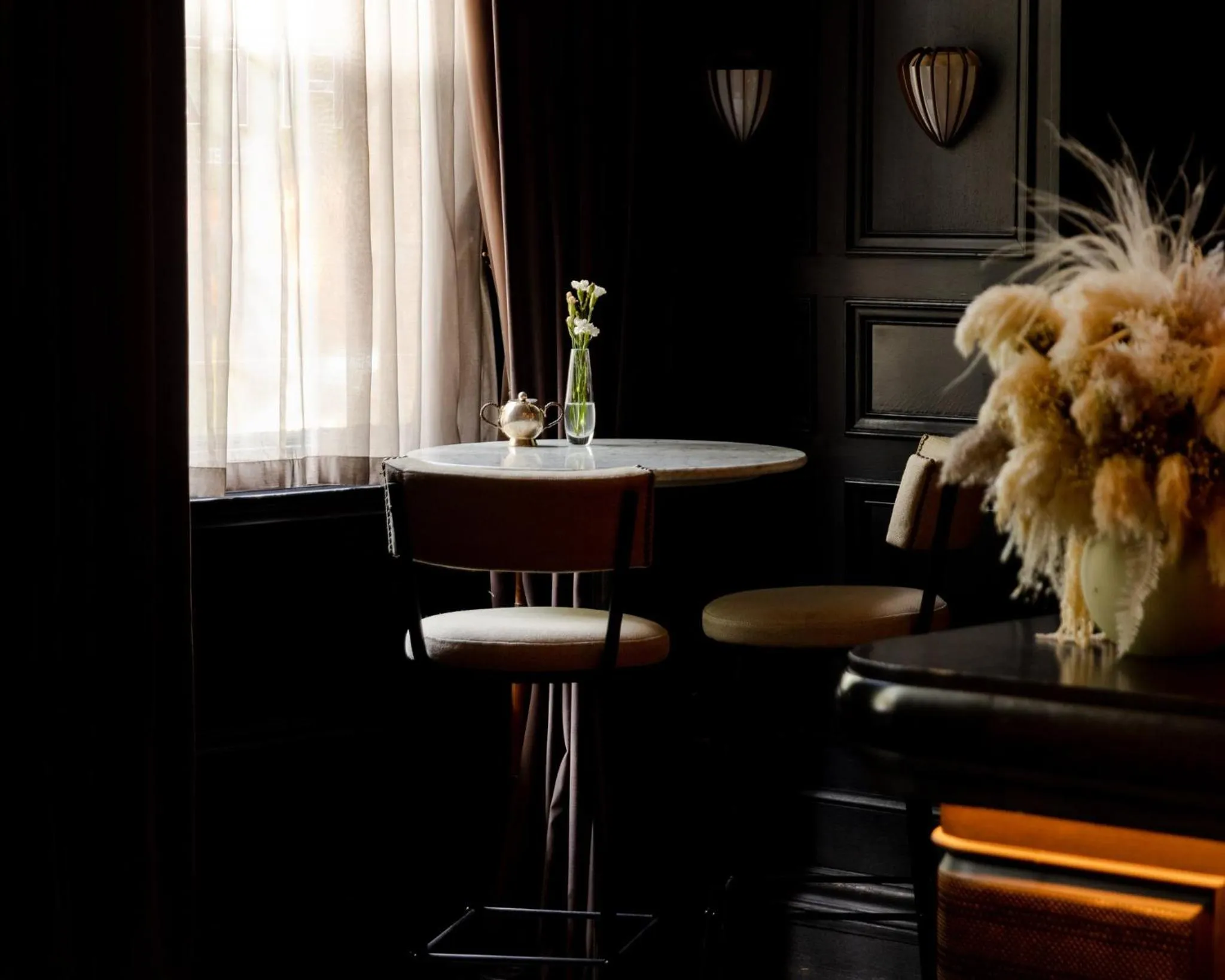 Lounge or bar in Kimpton Fitzroy London by IHG